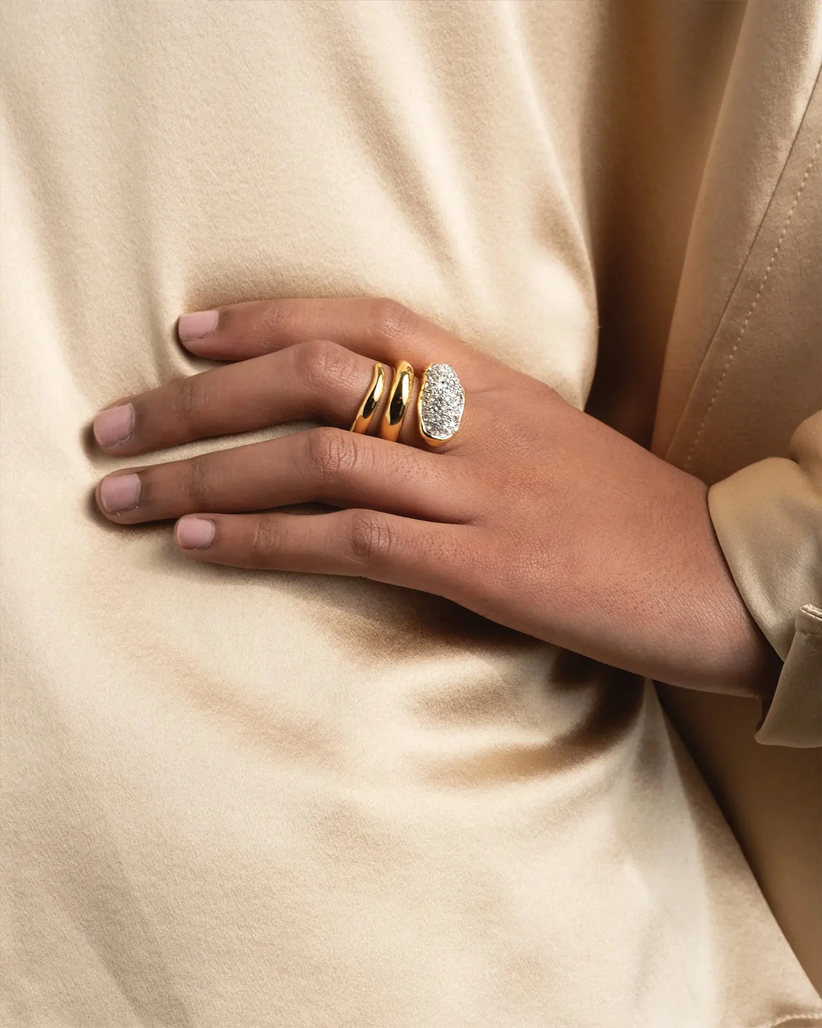 Solanales Crystal Coiled Pebble Ring sold by Blue Ruby product image thumbnail 2