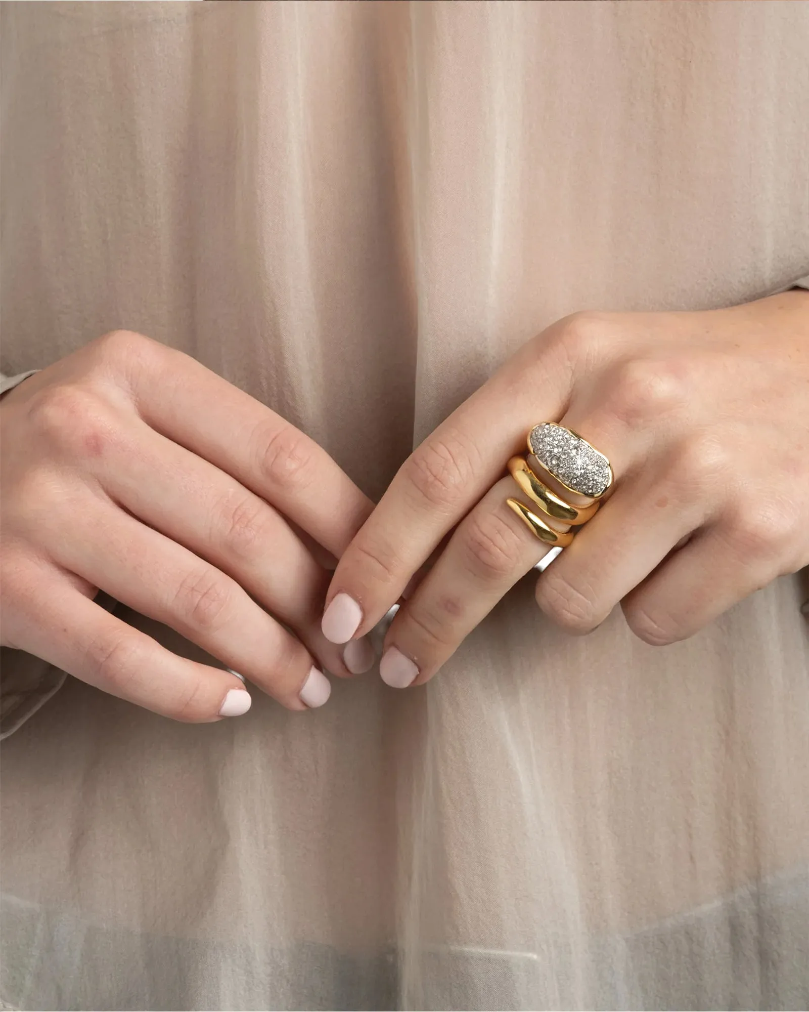 Solanales Crystal Coiled Pebble Ring sold by Blue Ruby product image thumbnail 4