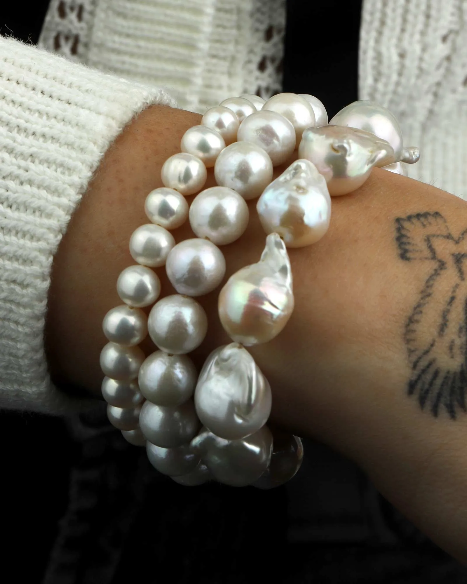 12mm Pearl Bracelet sold by Blue Ruby product image thumbnail 2