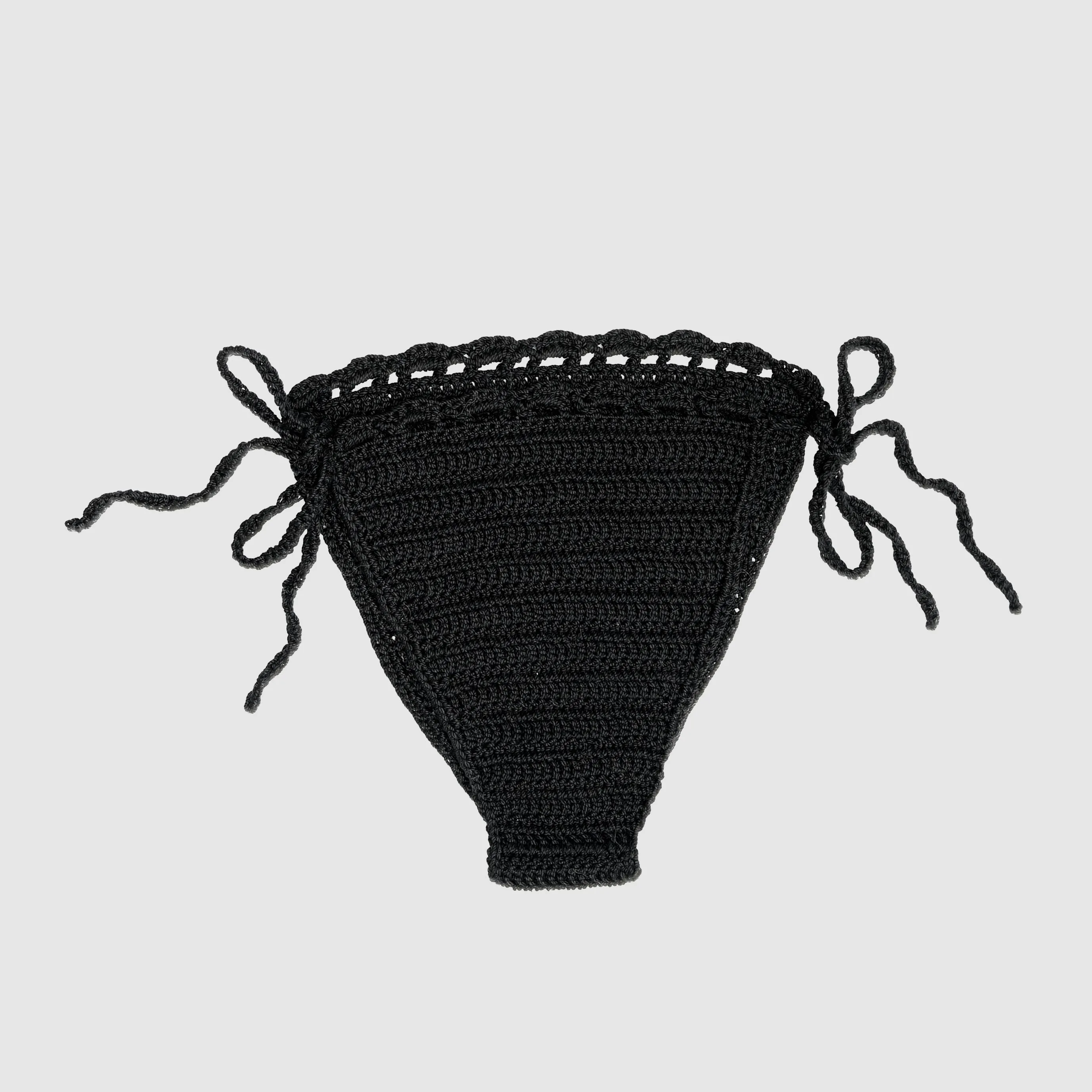 PARADISO CROCHET BIKINI BOTTOM TINTA sold by Beatrice Venezuela