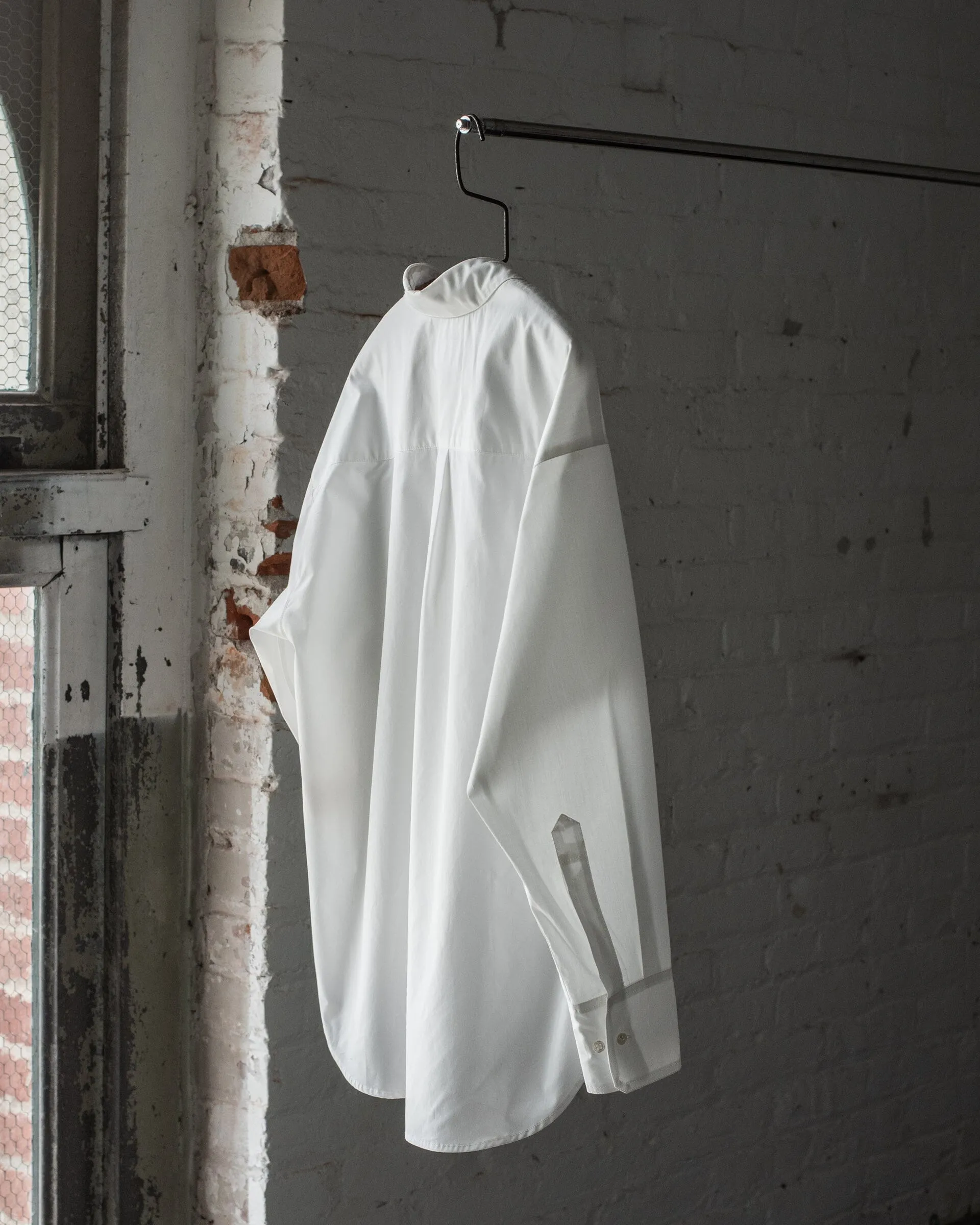 The Womens Organic Poplin Shirt sold by Ecologyst product image thumbnail 3