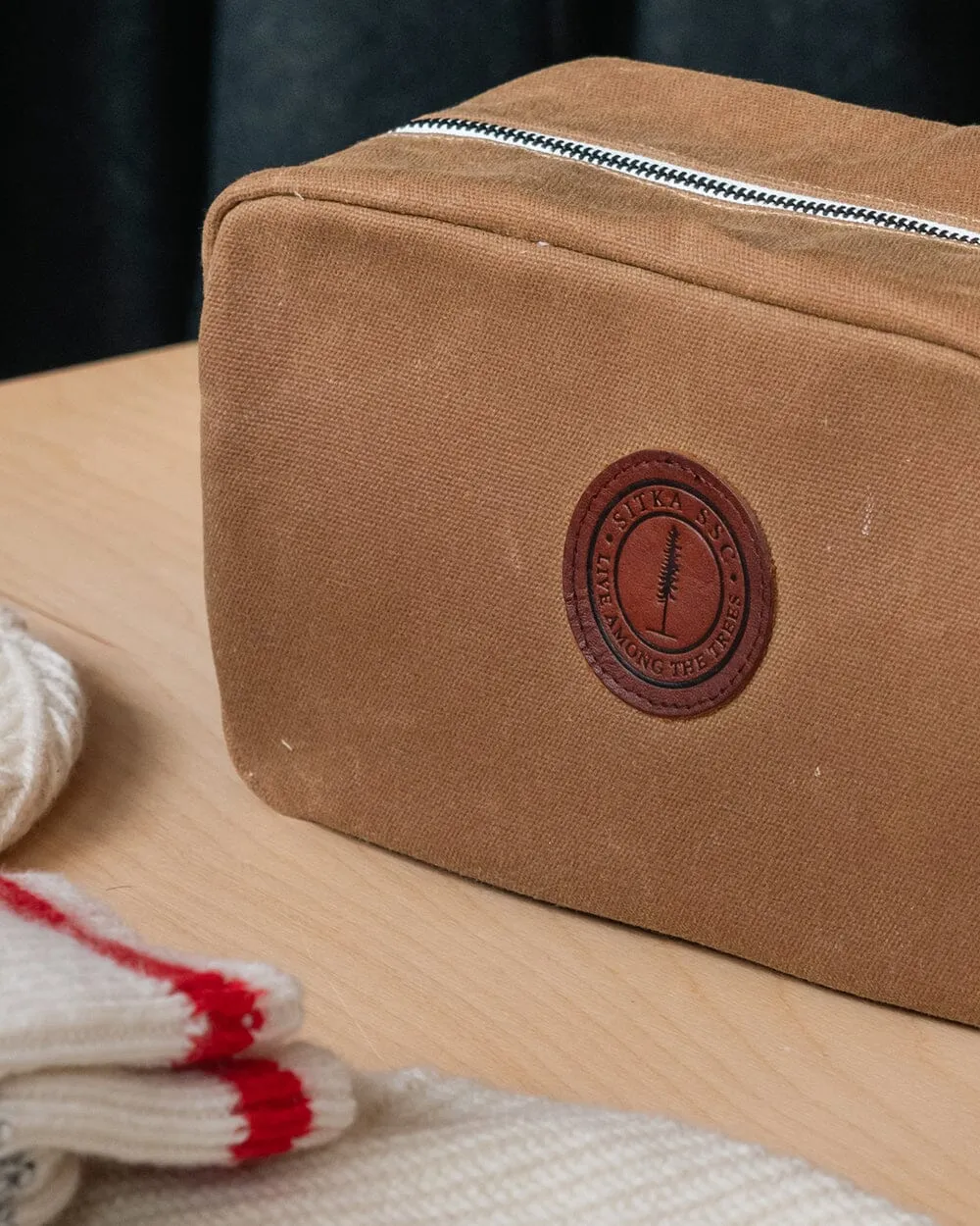 The Waxed Cotton Carry-All sold by Ecologyst product image thumbnail 2