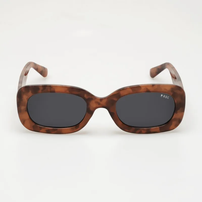 LOVEY DOVEY - TORTOISESHELL made by Roc Eyewear