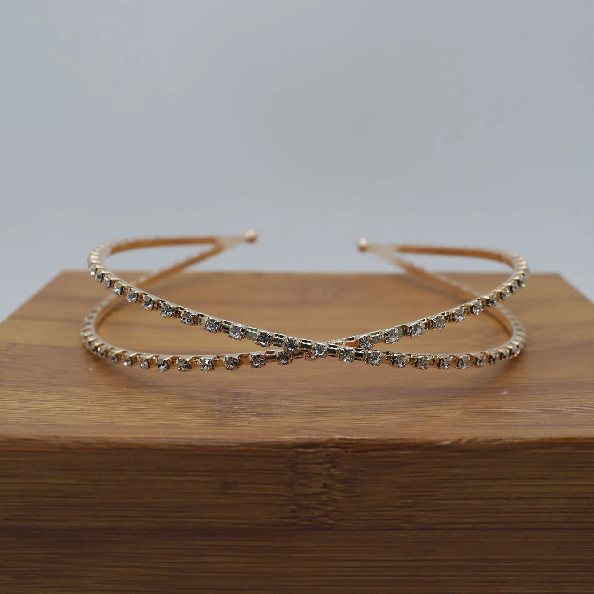 New Selling Rhinestones Hairband Crown Wedding Dress Accessories CN155 sold by ChicSew product image thumbnail 2