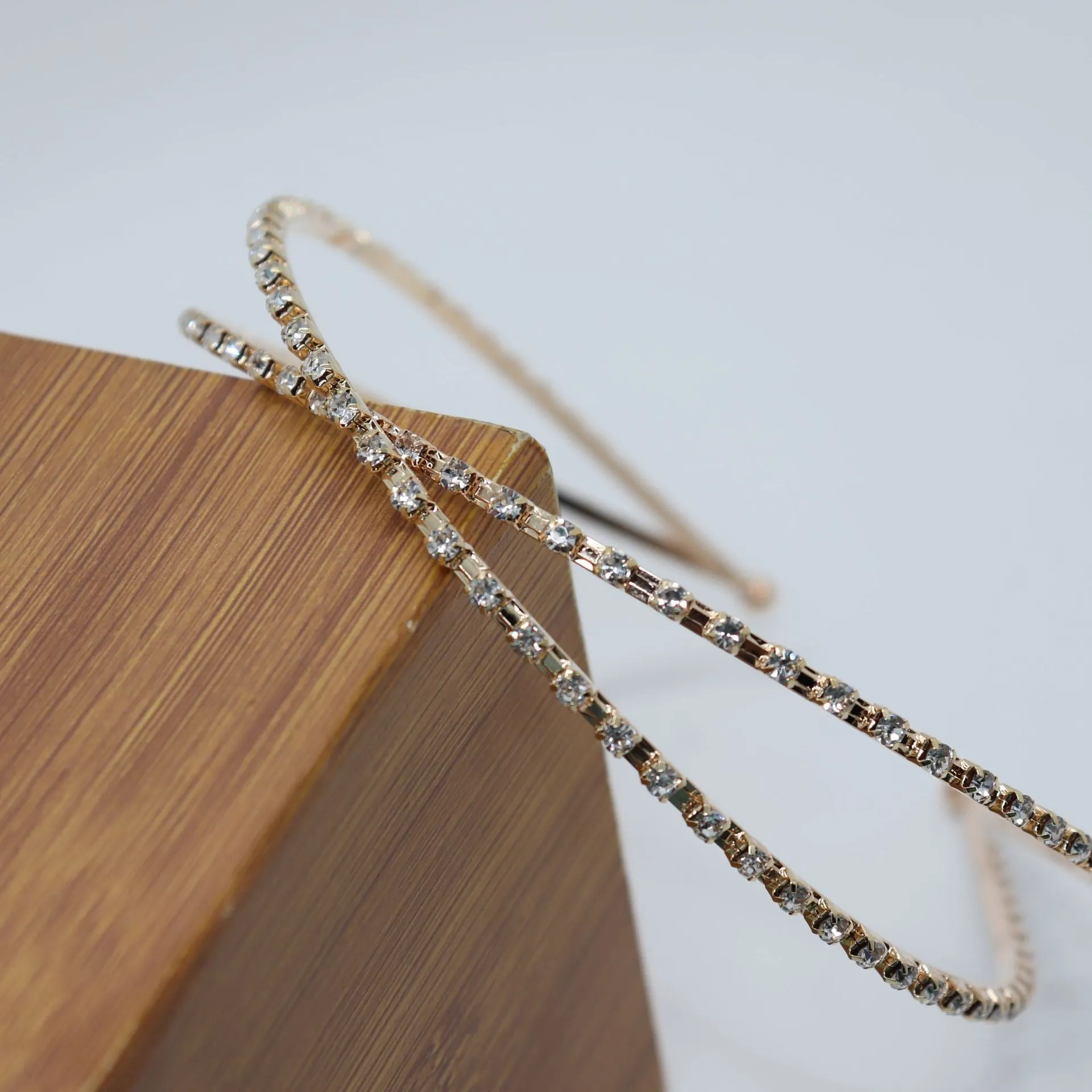 New Selling Rhinestones Hairband Crown Wedding Dress Accessories CN155 sold by ChicSew product image thumbnail 5