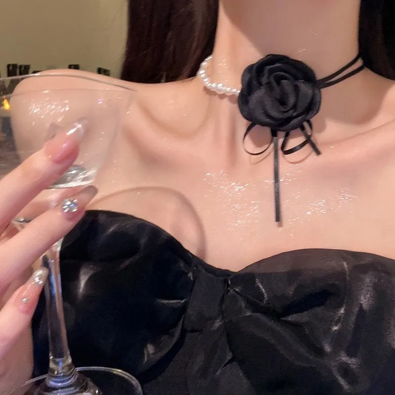 Retro Pearl Choker Necklace French Temperament Clavicle Chain CN128 made by ChicSew