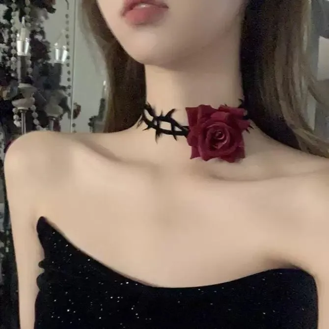 Retro Pearl Choker Necklace French Temperament Clavicle Chain CN127 sold by ChicSew