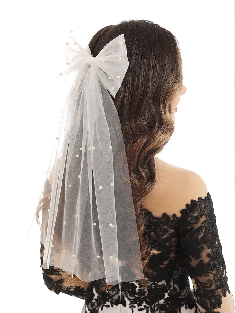 Elegant Simple Sweet Bow Tie Pearls Bridal Veil sold by ChicSew product image thumbnail 3