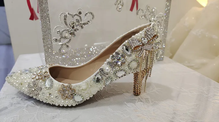 Women's Wedding Shoes Pearl Crystal High Heel Decorative Heel Bridal Shoes,H30 sold by ChicSew product image thumbnail 5
