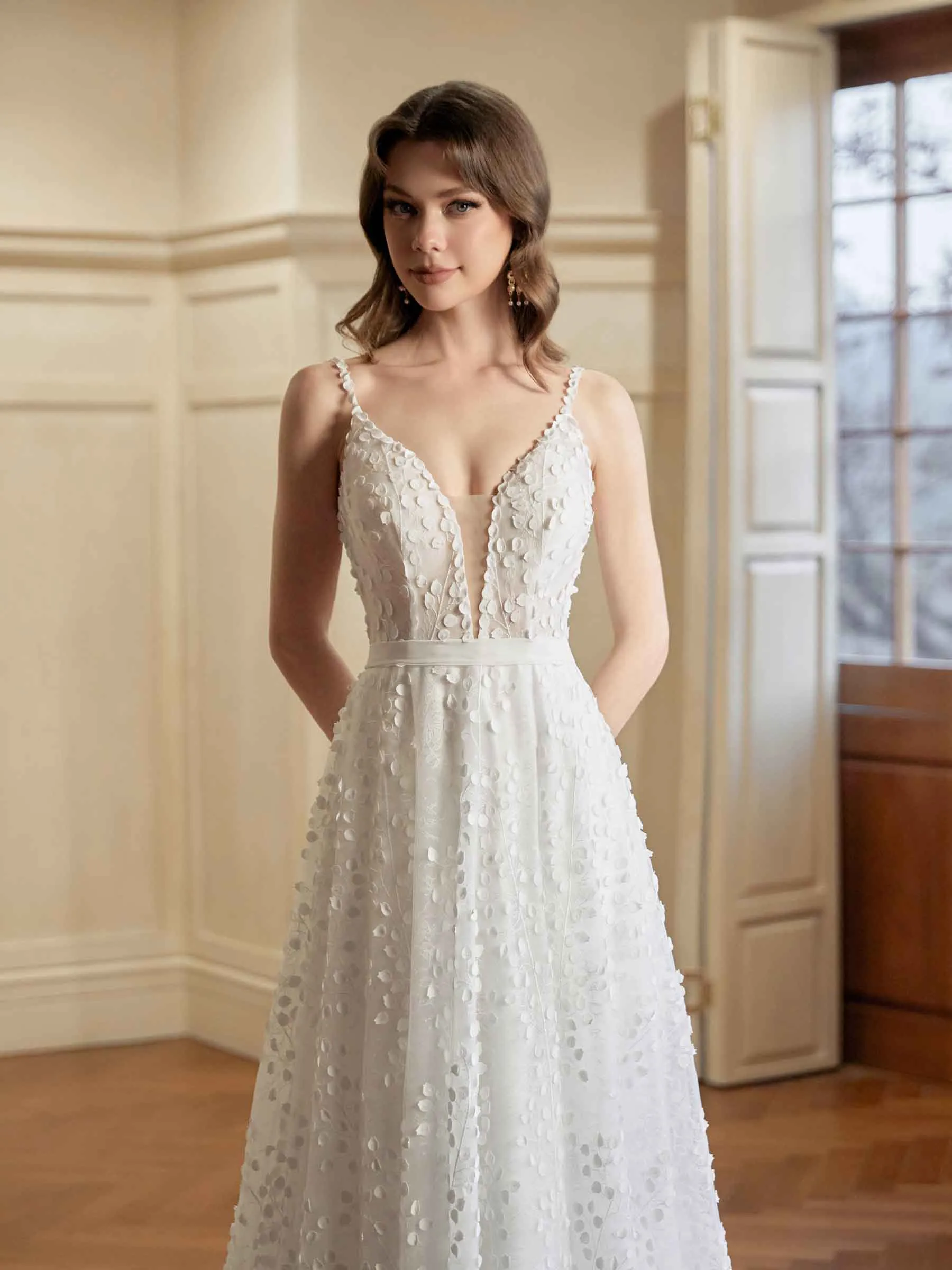 Off White A-line Spaghetti Straps V-neck Maxi Long Lace Wedding Dresses Online sold by ChicSew product image thumbnail 2