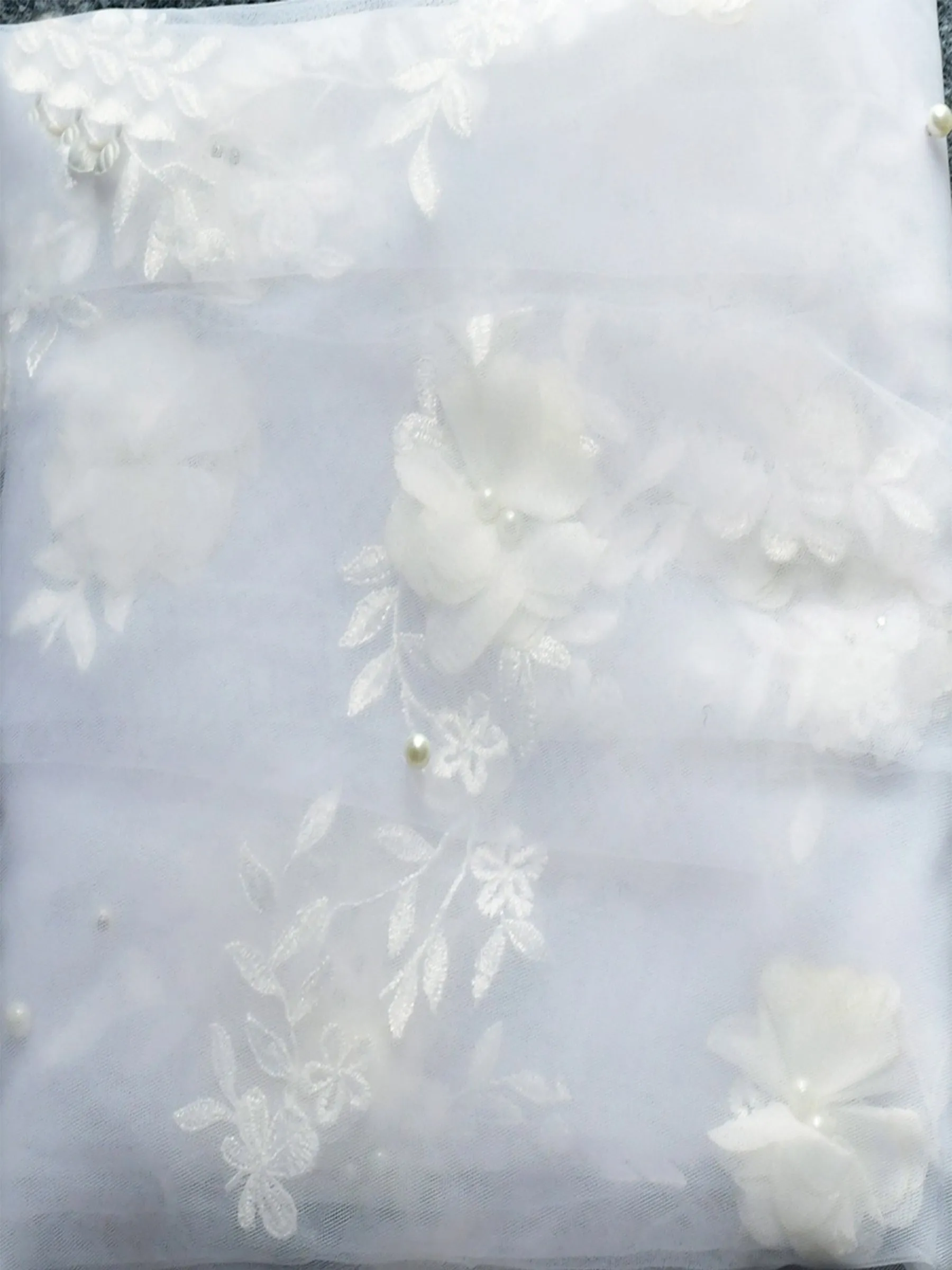 Elegant Handmade 3D Floral Pearls Bridal Veil, V122 sold by ChicSew product image thumbnail 5