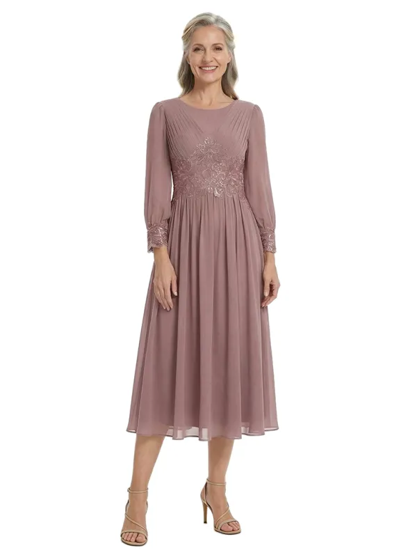 ChicSew Classy A-Line Chiffon Short Mother Of The Bride Dress With Long Sleeves Lace Applique made by ChicSew