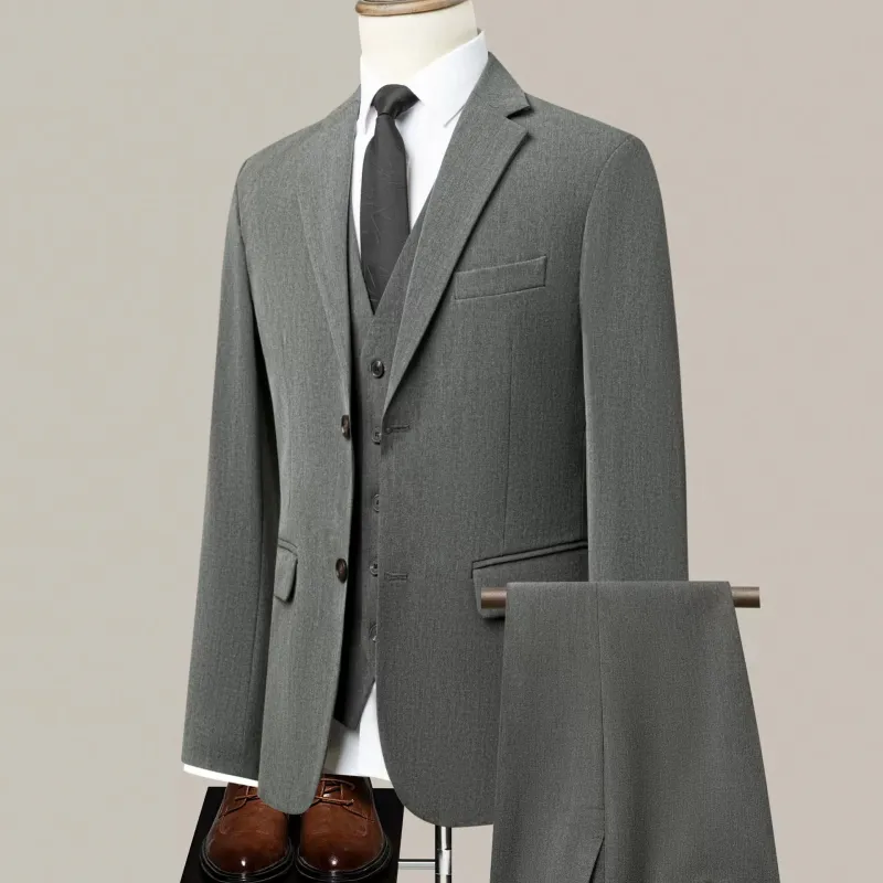 Light Grey Elegant Men's Business Casual Formal Suit for Wedding Banquet Groomsmen's Suit made by ChicSew