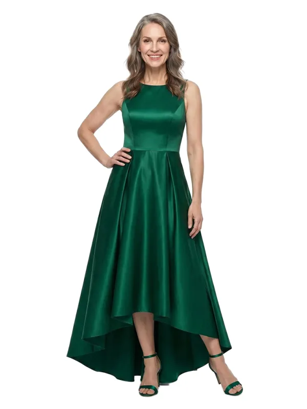 ChicSew Round Neck Sleeveless A-Line Satin Mother Of The Groom Evening Gowns made by ChicSew
