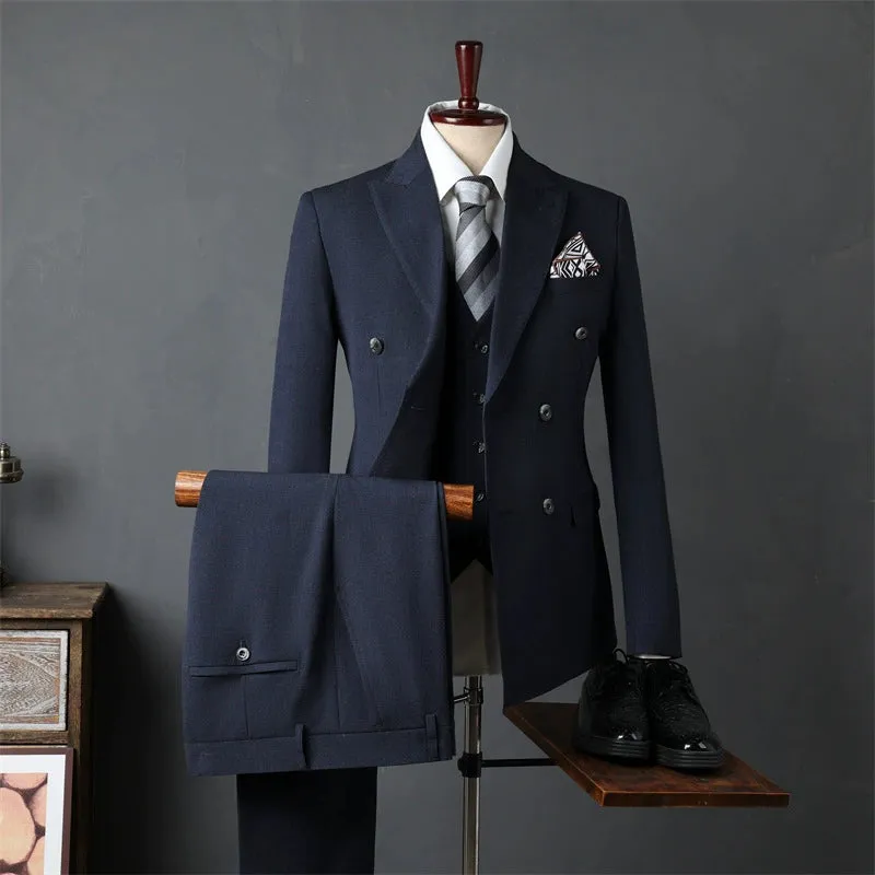 Classic 3 Piece Men's Suit with Regular Fit and Sophisticated Peak Lapel made by ChicSew