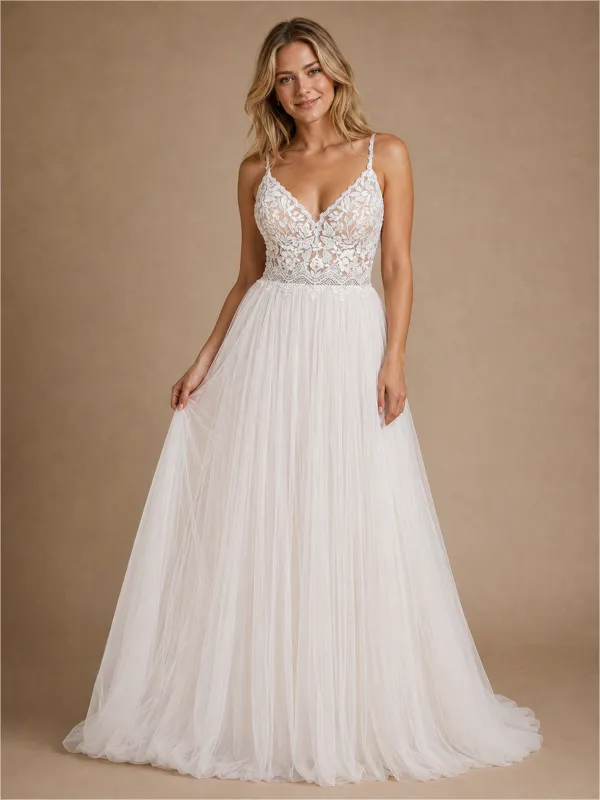 ChicSew Elegant Fancy A-Line Spaghetti Straps Lace Applique Tulle Sleeveless Maxi Long Wedding Dress made by ChicSew