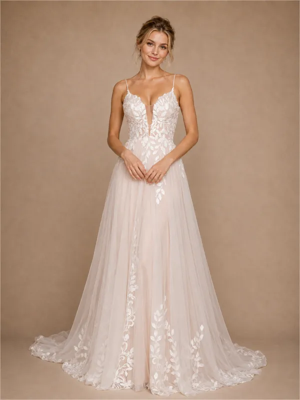ChicSew Sexy Beautiful Spaghetti Straps V-Neck A-Line Lace Tulle Open Back Long Wedding Dress made by ChicSew