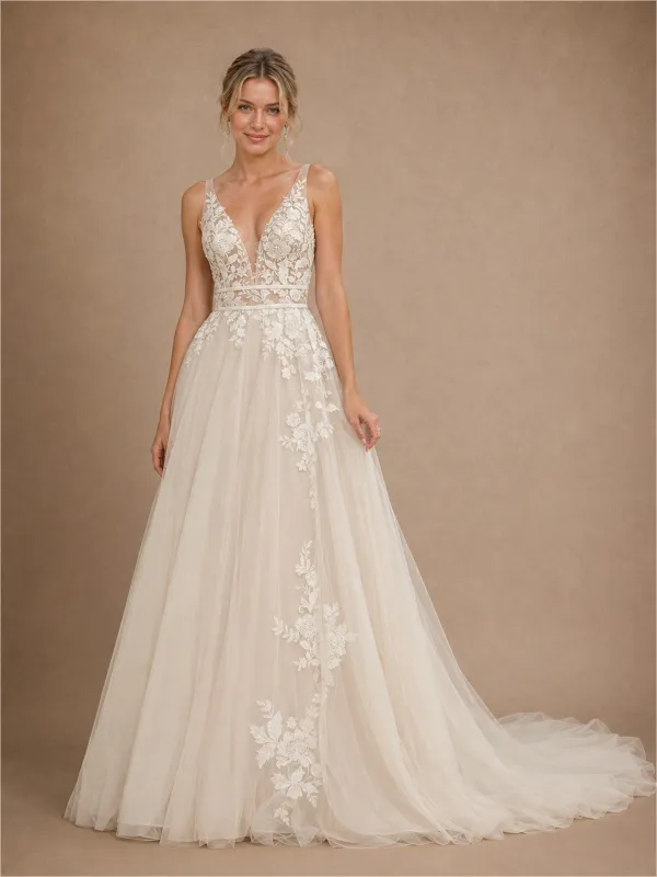 ChicSew Fancy Spaghetti Straps Tulle Lace Appliques A-Line Maxi Wedding Dress made by ChicSew