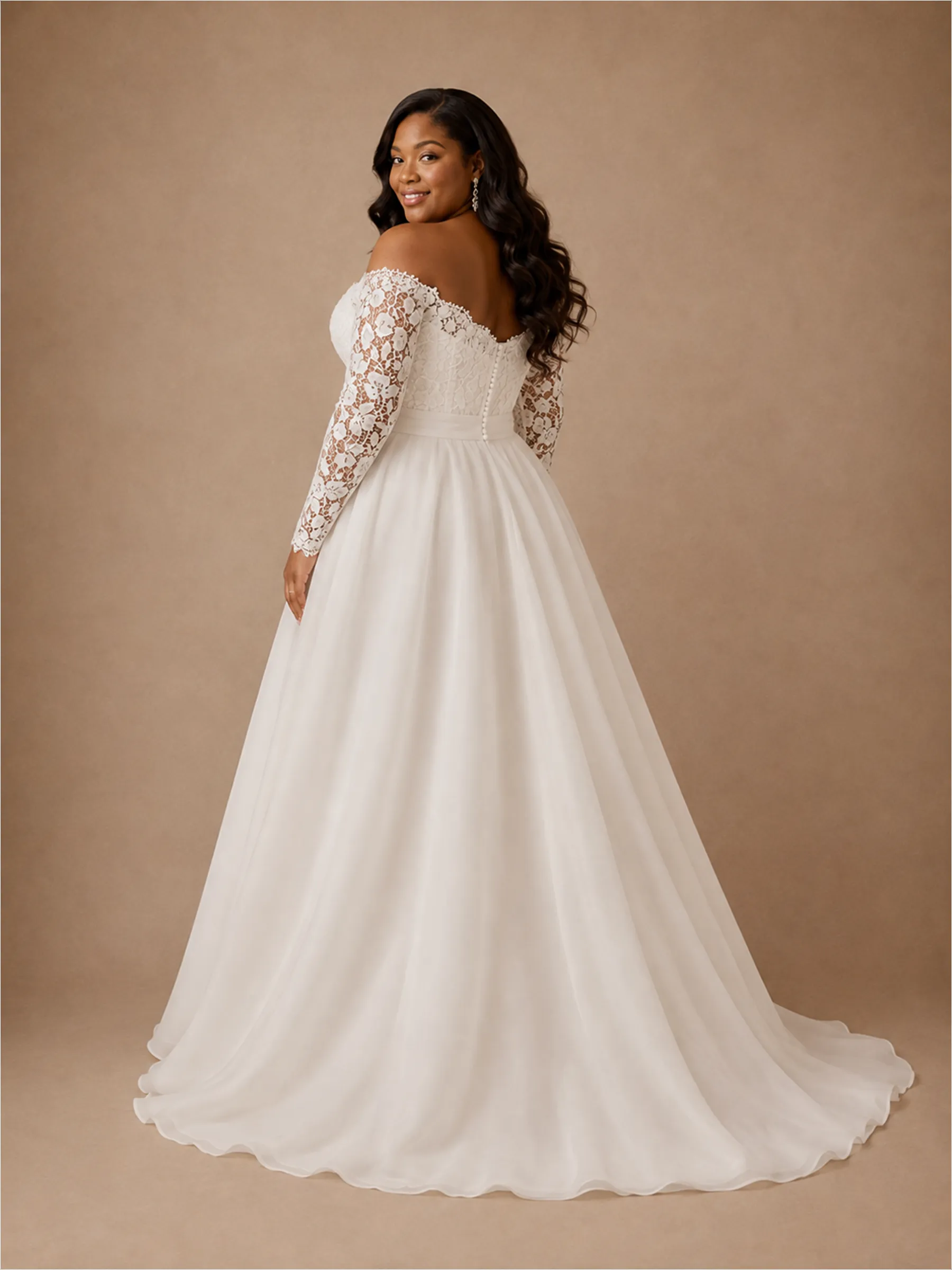 ChicSew Elegant Sweetheart Long Sleeves A-Line Lace Appliques Chiffon Maxi Wedding Dress sold by ChicSew product image thumbnail 4
