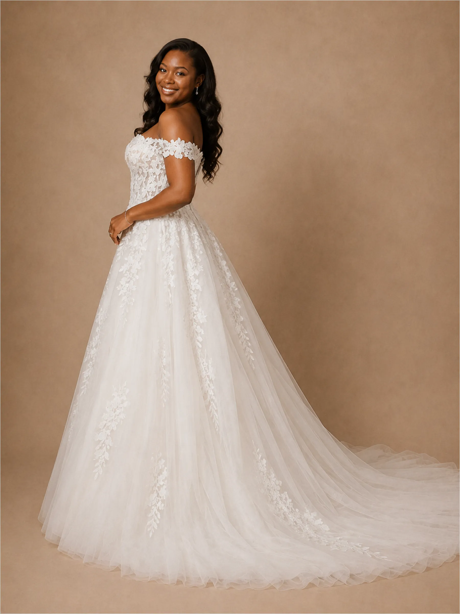 ChicSew Romantic V-Neck Sleeveless Long A-Line Lace Appliques Tulle Wedding Dress sold by ChicSew product image thumbnail 3