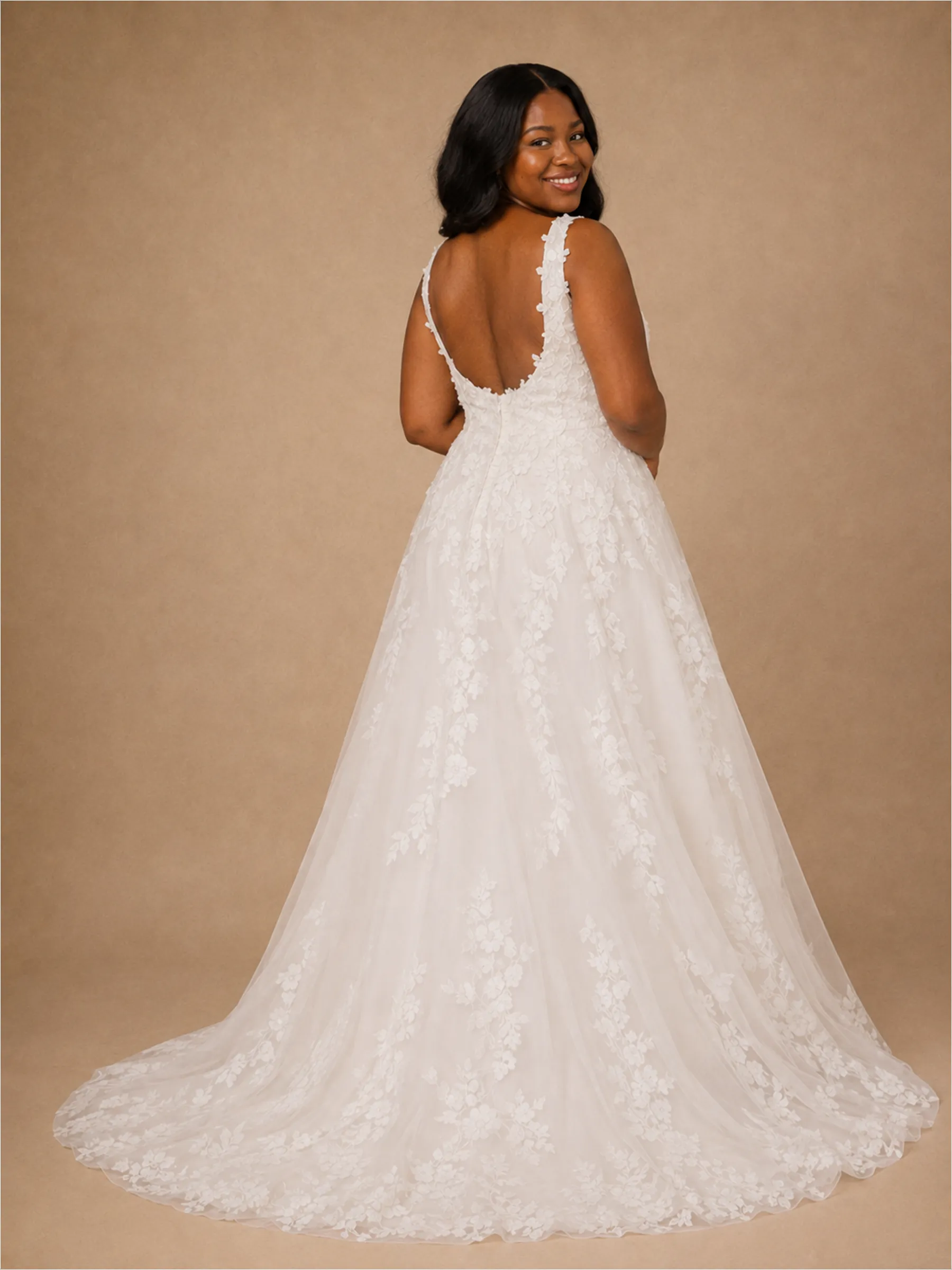 ChicSew Romantic Spaghetti Straps Square Neck Lace Appliques Tulle A-Line Wedding Dress sold by ChicSew product image thumbnail 4