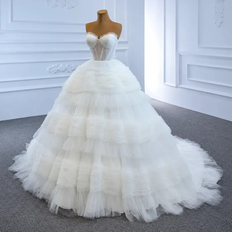 ChicSew Luxurious Sweetheart A-Line Ball Gown Wedding Dress made by ChicSew