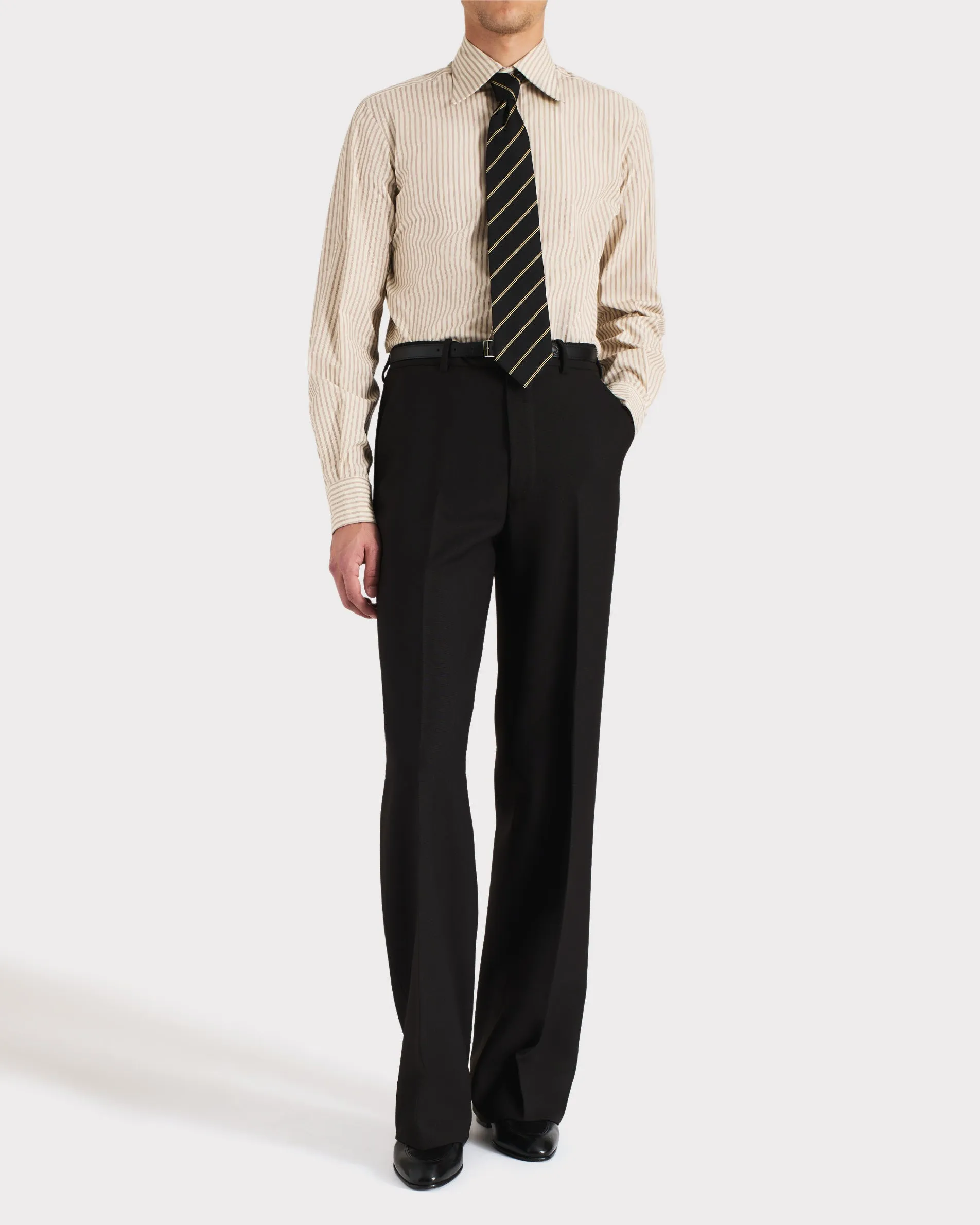 WIDE COLLAR SHIRT IN COTTON POPLIN – BEIGE STRIPES sold by Husbands Paris product image thumbnail 4