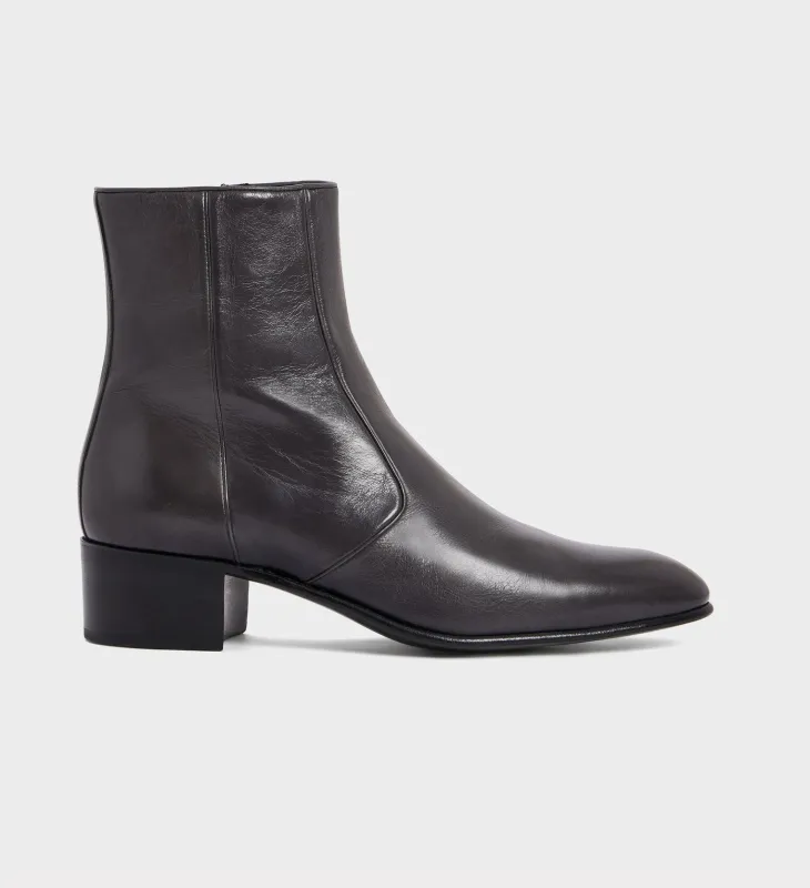 ZIPPED BOOTS IN TUMBLED SHINY CALFSKIN - DARK GREY made by Husbands Paris