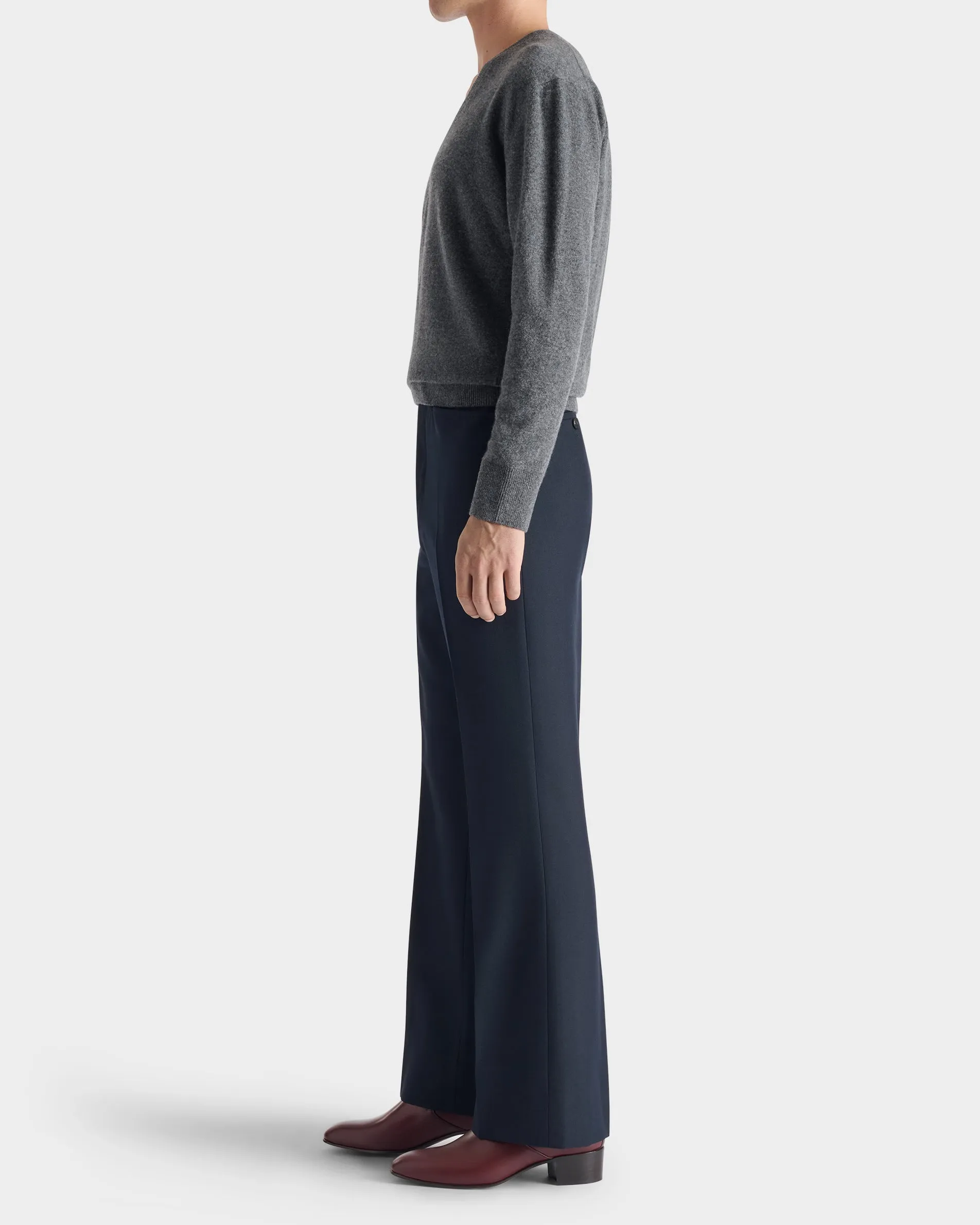 V-NECK SWEATER IN SUPERFINE LAMBSWOOL - GREY sold by Husbands Paris product image thumbnail 5