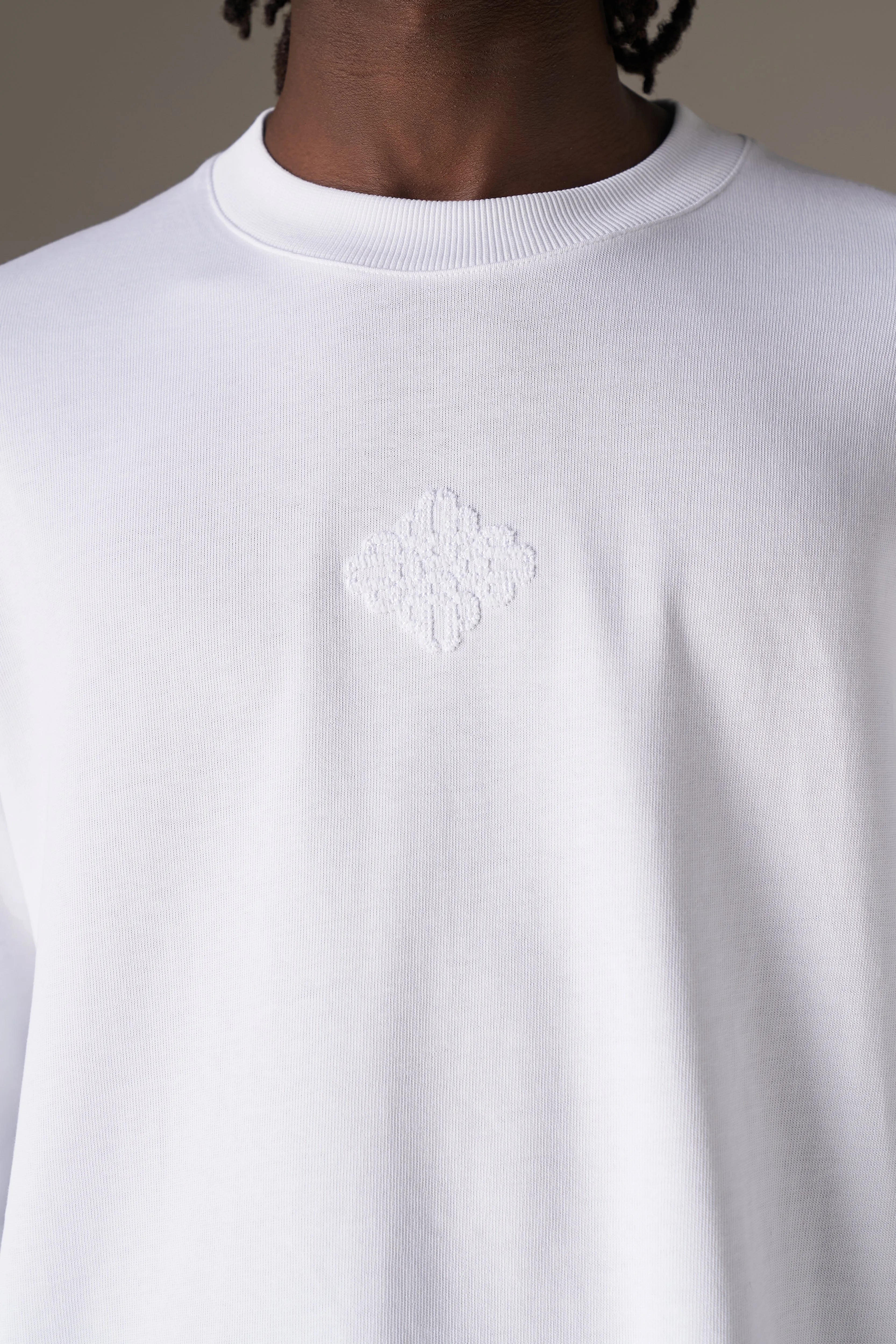 APPLIQUÉ EMBLEM LONG SLEEVE - WHITE sold by The Couture Club product image thumbnail 4