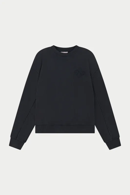 WASHED BORG EMBLEM APPLIQUE CREW - BLACK made by The Couture Club