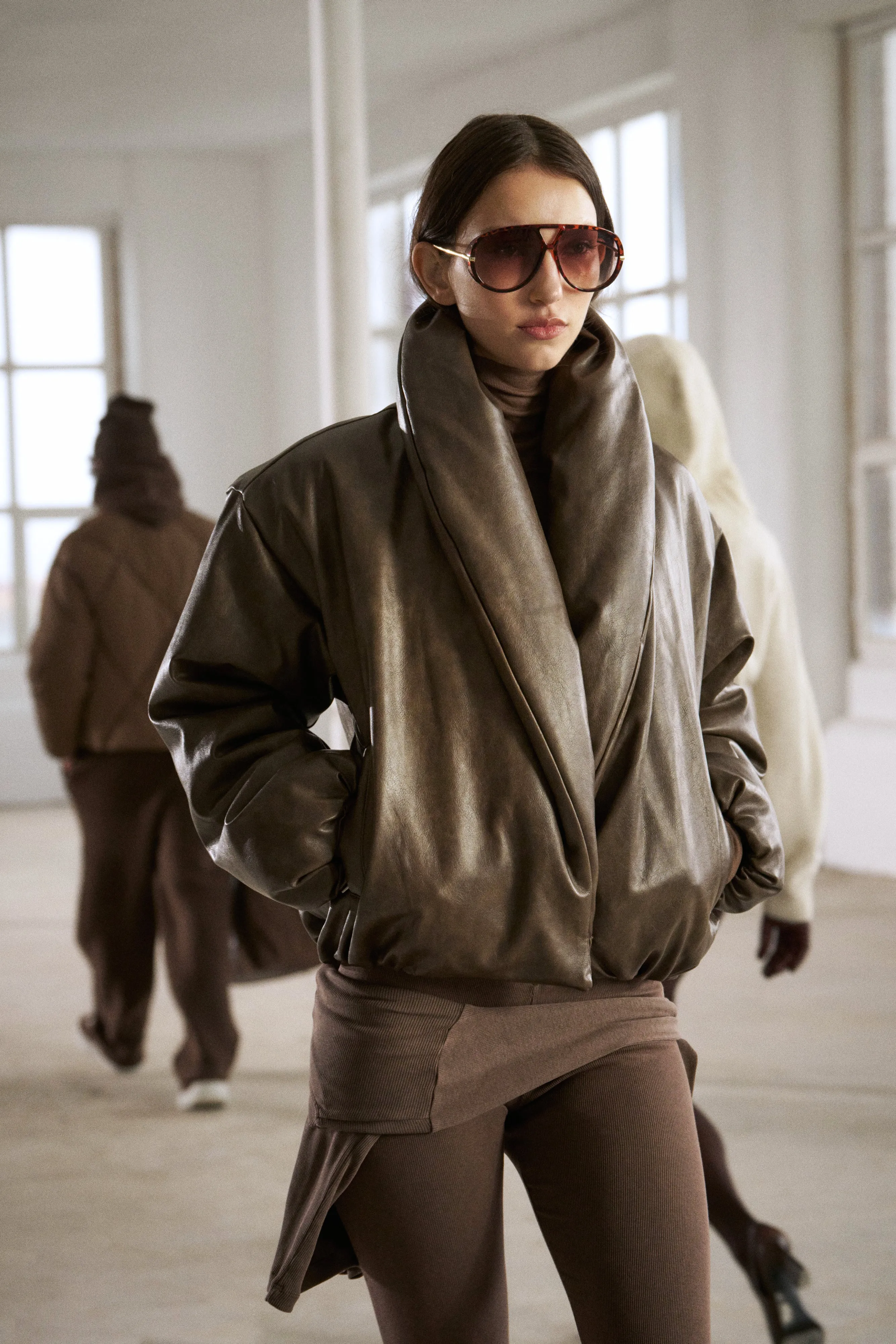 OVERSIZED COLLAR DISTRESSED FAUX LEATHER PUFFER COAT - BROWN sold by The Couture Club product image thumbnail 2