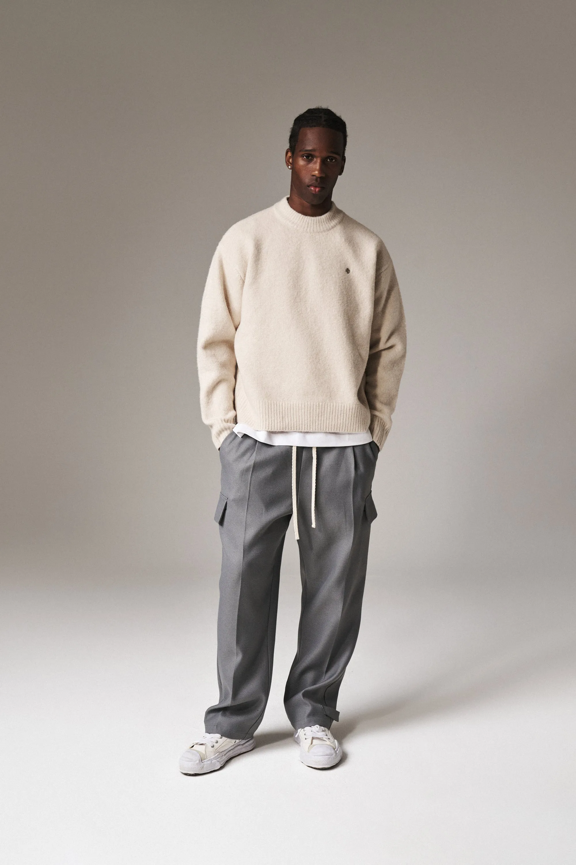 PLEATED WIDE LEG WOOL BLEND TROUSER - GREY sold by The Couture Club product image thumbnail 3