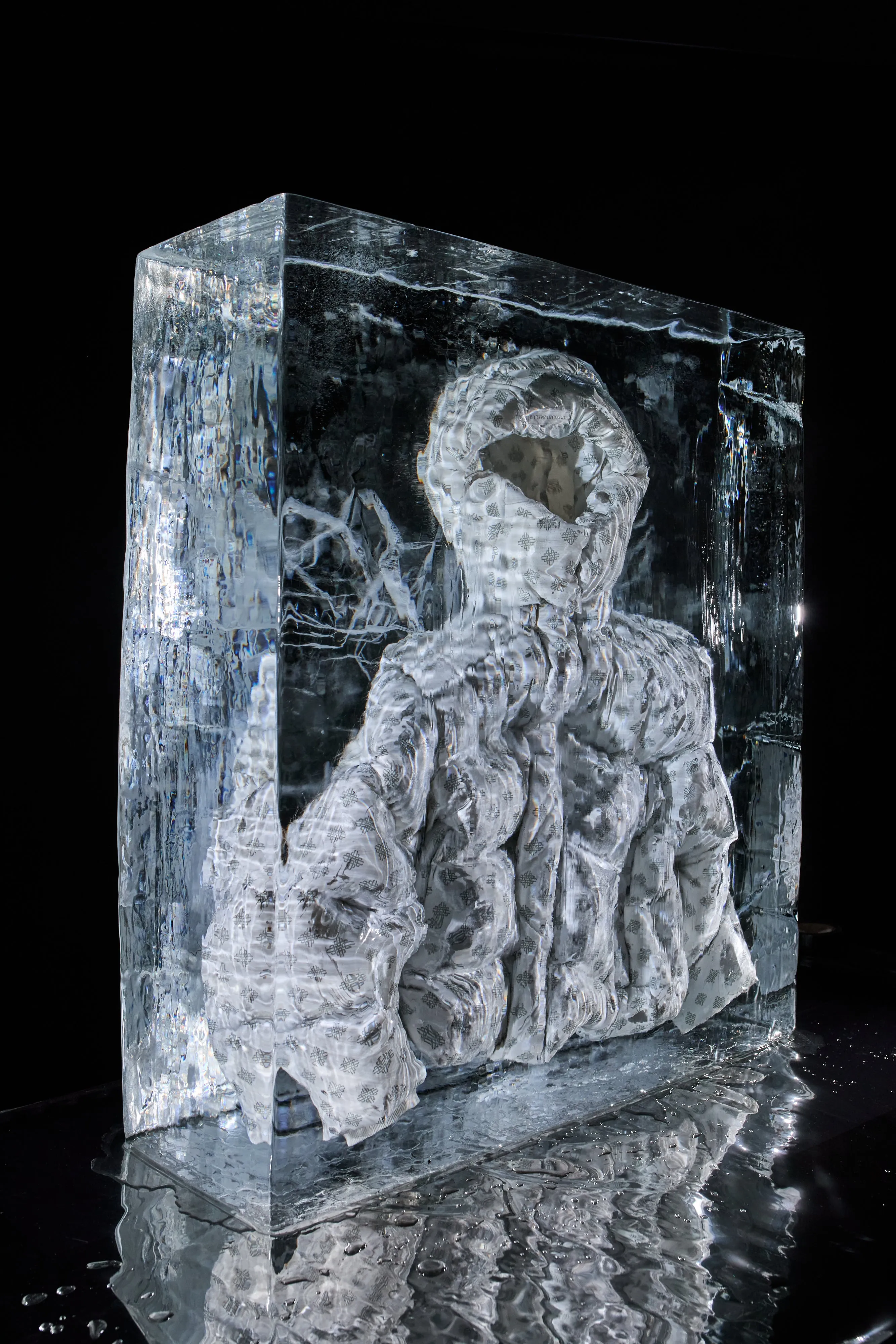 COLD REACTIVE EMBLEM PUFFER - OFF WHITE sold by The Couture Club product image thumbnail 3