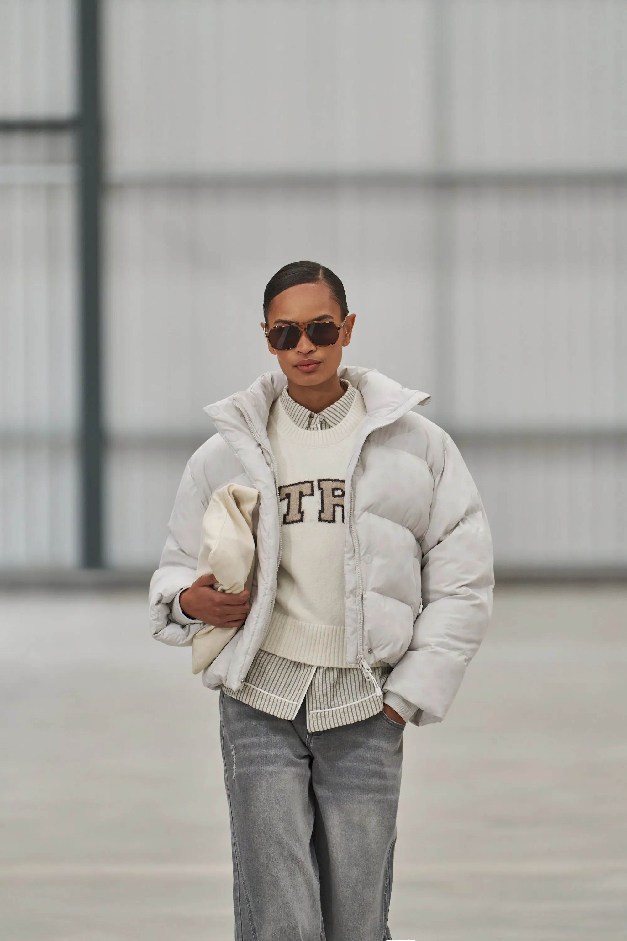 COLD REACTIVE EMBLEM PUFFER - OFF WHITE sold by The Couture Club product image thumbnail 2
