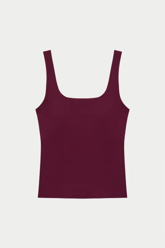 SCULPTING STRETCH SCOOP NECK SPORTS TOP - BURGUNDY made by The Couture Club