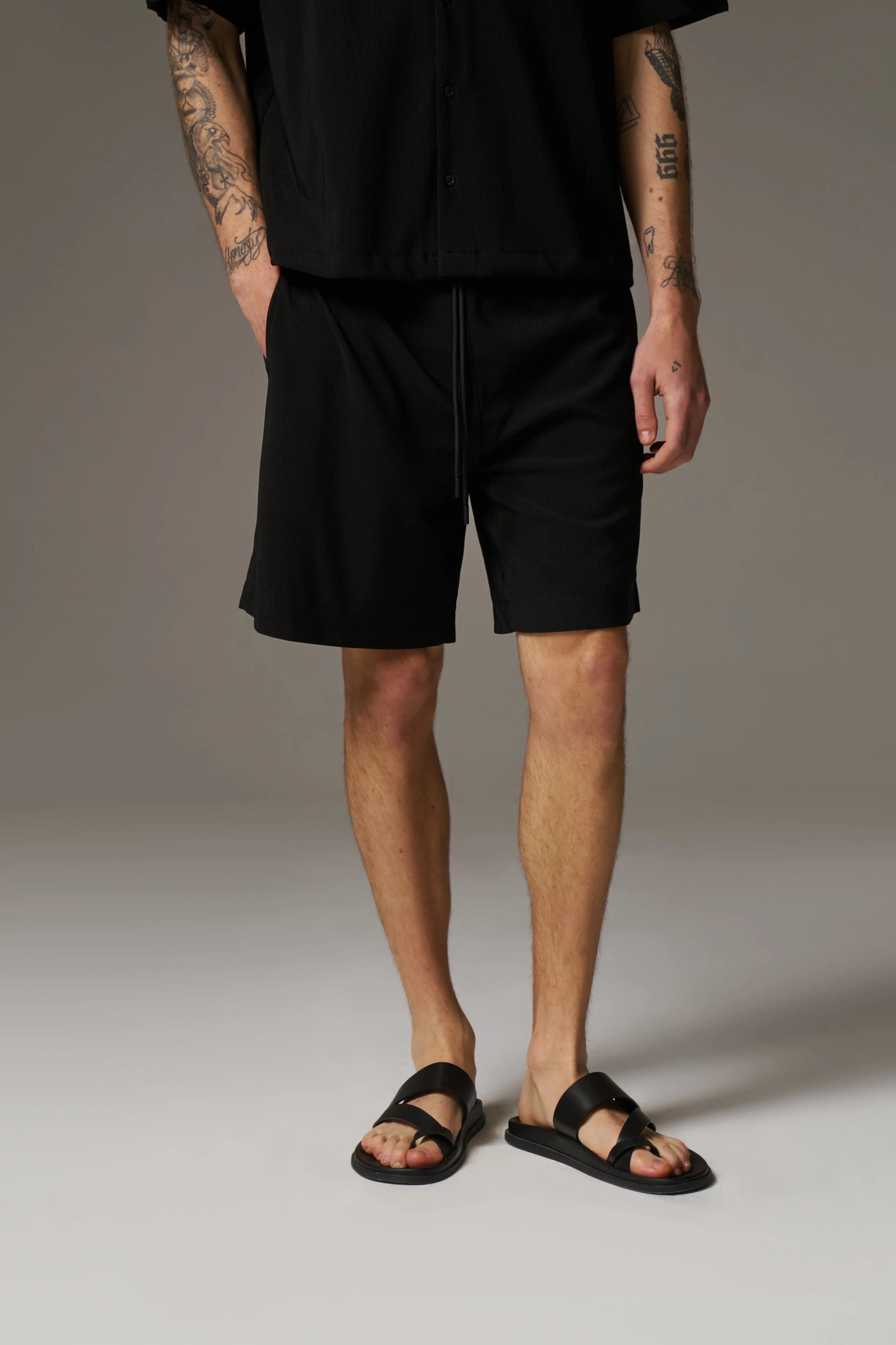 RIBBED SHORTS - BLACK sold by The Couture Club product image thumbnail 2