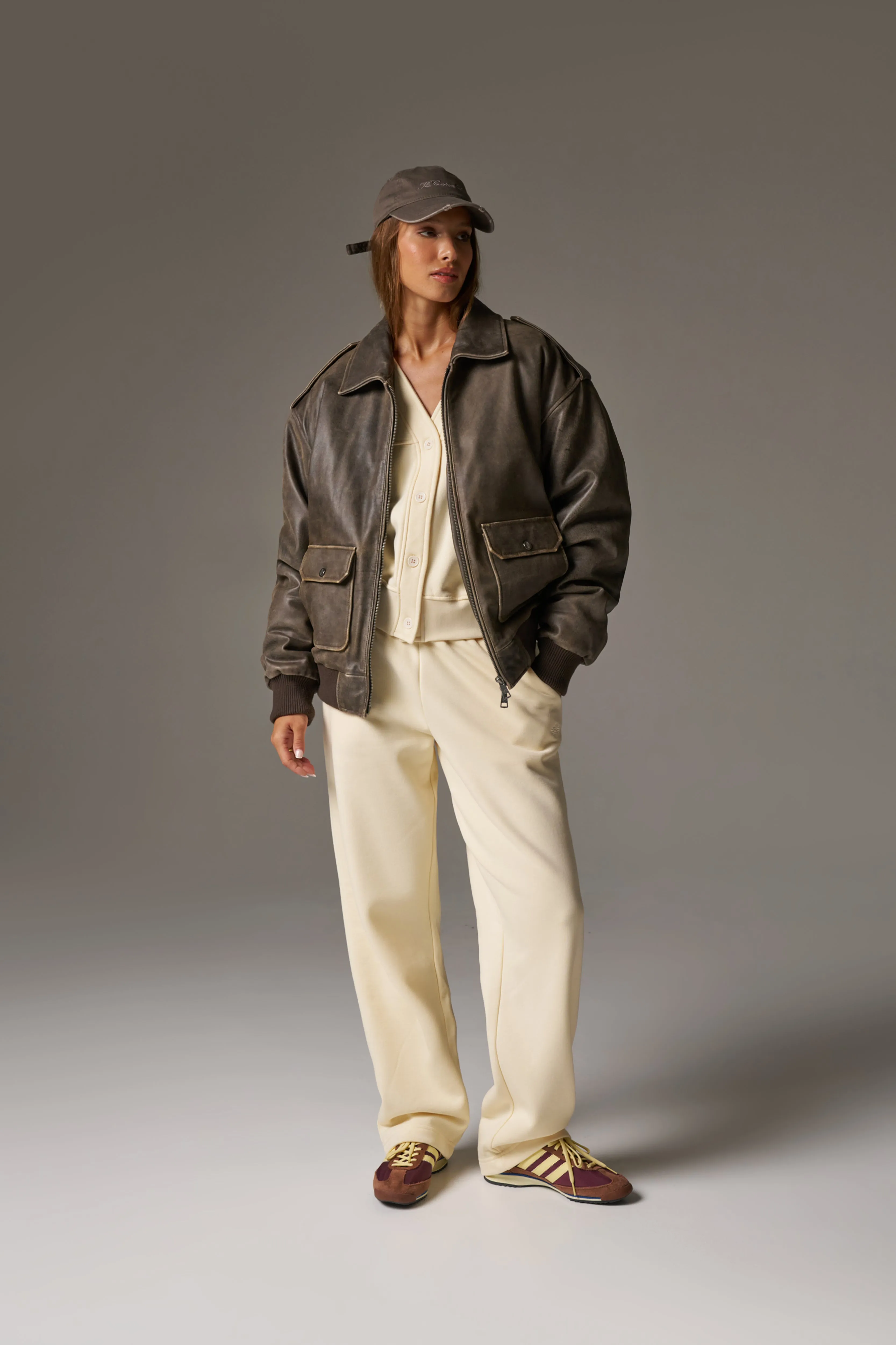 RELAXED TAPERED LEG JOGGERS - BUTTERMILK sold by The Couture Club product image thumbnail 3