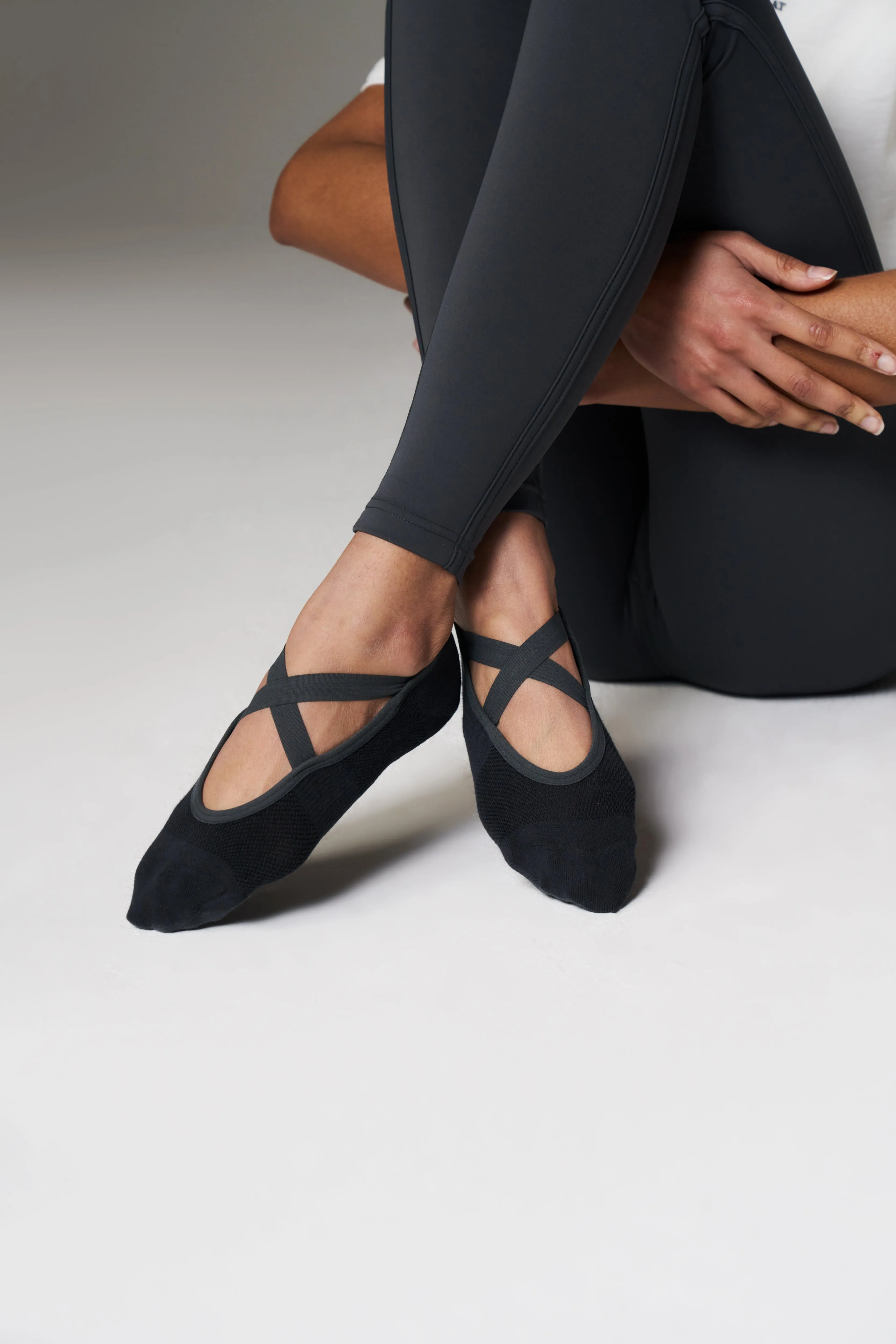 EMBLEM BARRE GRIP SOCKS - MIDNIGHT GREY sold by The Couture Club