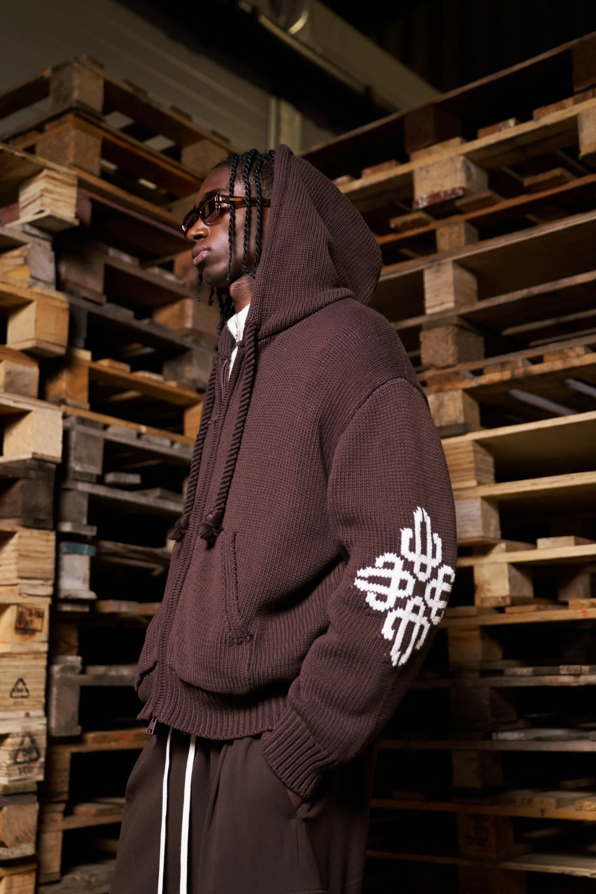 CHUNKY KNIT EMBLEM ZIP THROUGH HOODIE - CHOCOLATE sold by The Couture Club product image thumbnail 2