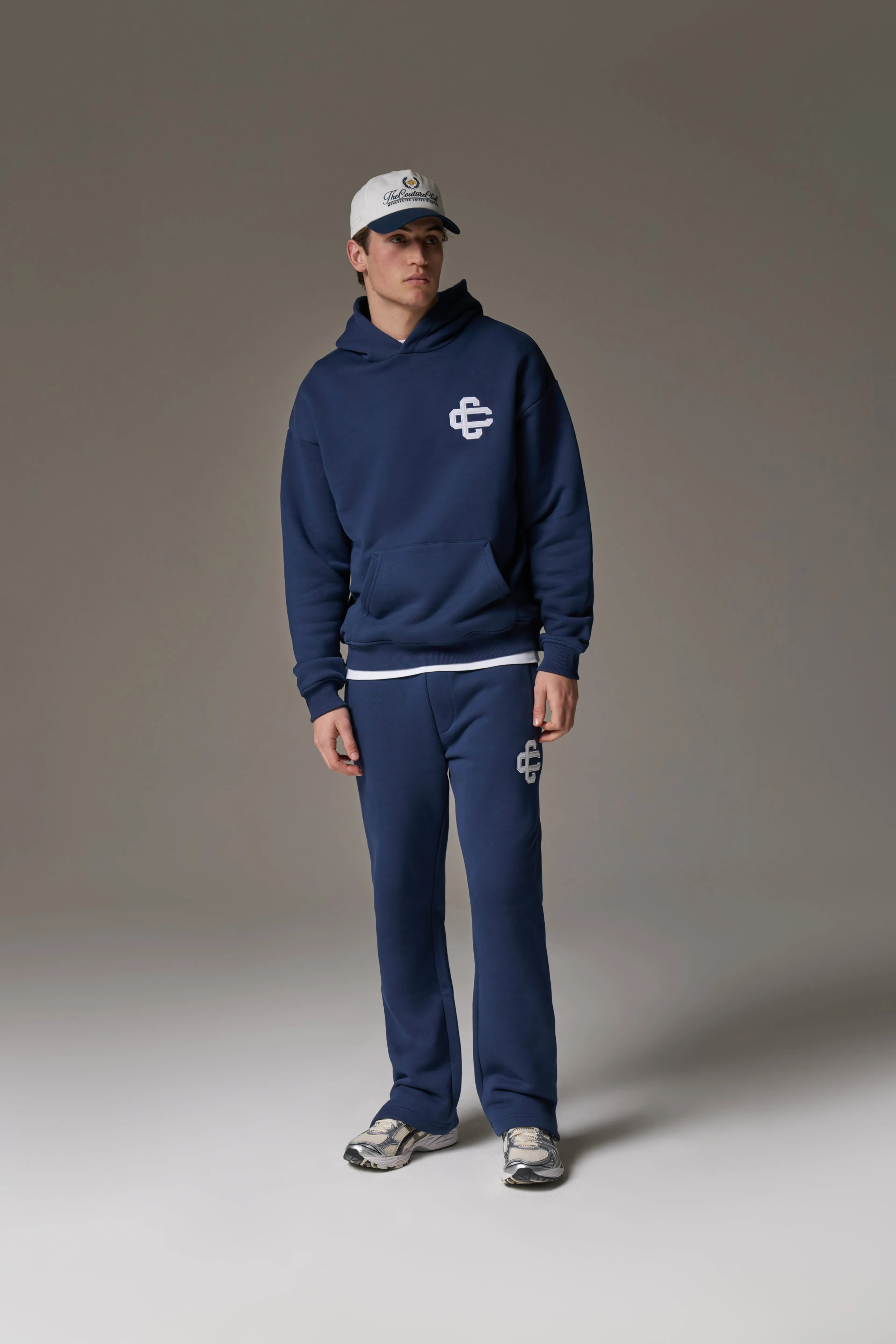 HEAVYWEIGHT EMBLEM APPLIQUE HOODIE - NAVY sold by The Couture Club product image thumbnail 3