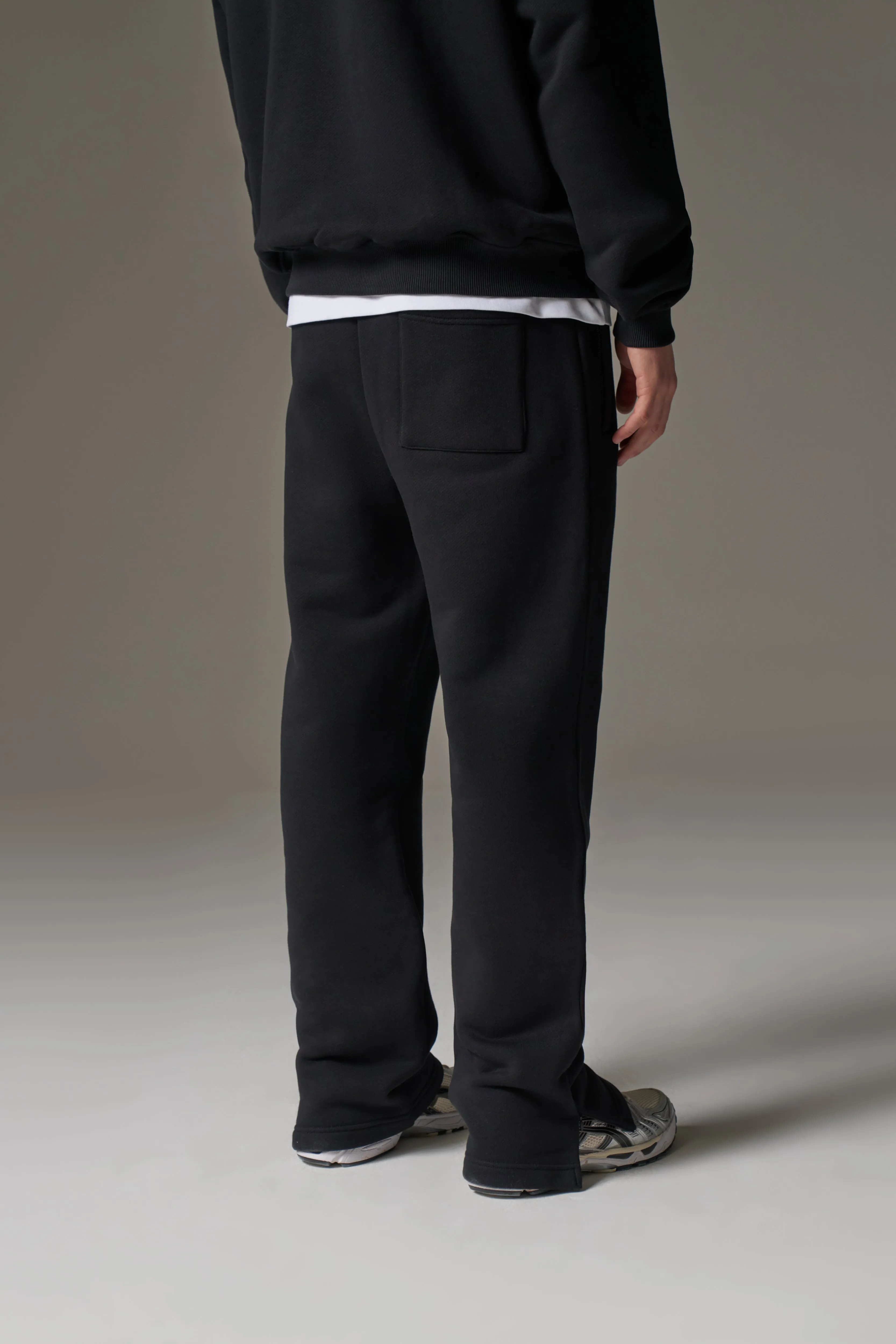HEAVYWEIGHT EMBLEM APPLIQUE JOGGERS - BLACK sold by The Couture Club product image thumbnail 5