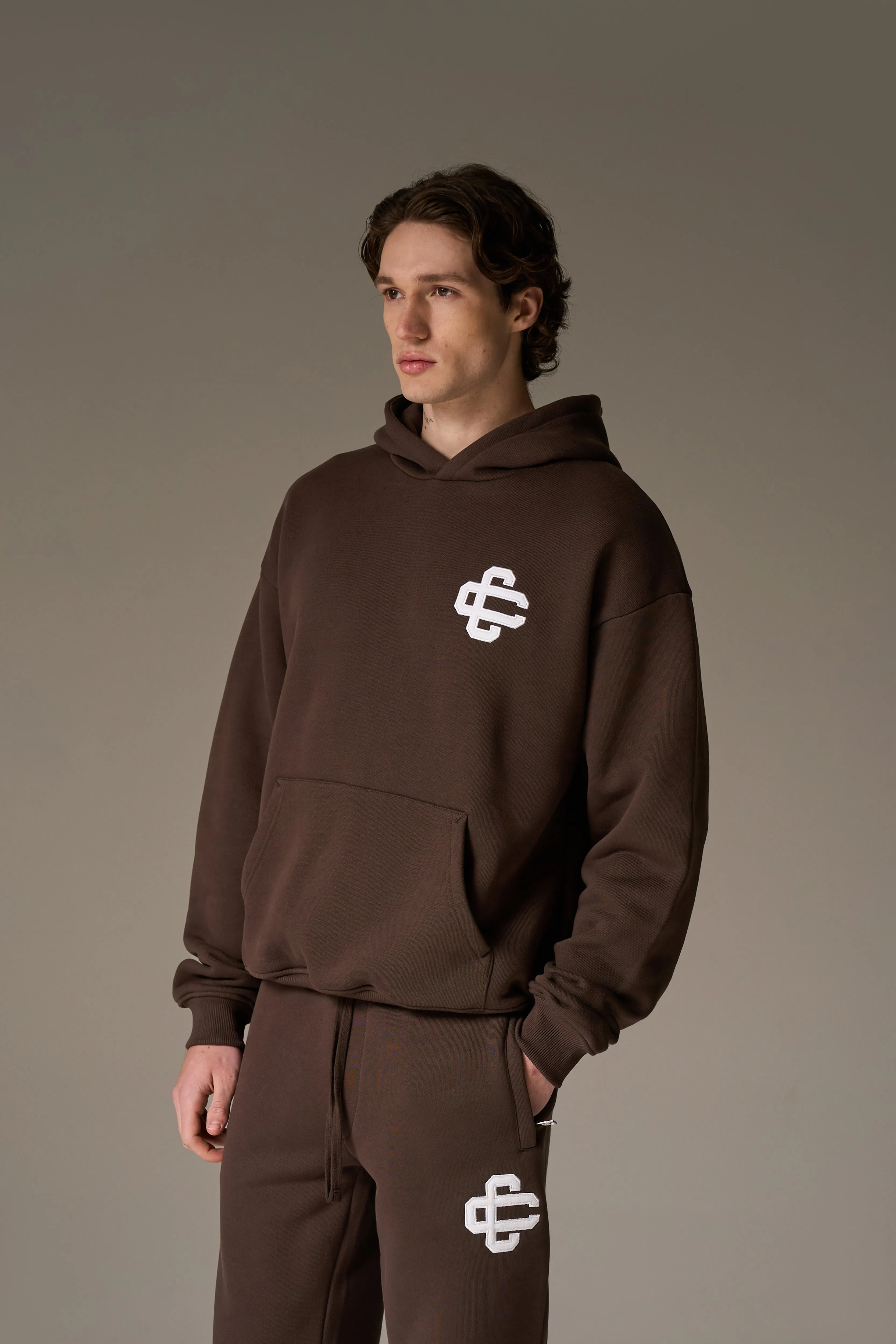 HEAVYWEIGHT EMBLEM APPLIQUE HOODIE - BROWN sold by The Couture Club product image thumbnail 5