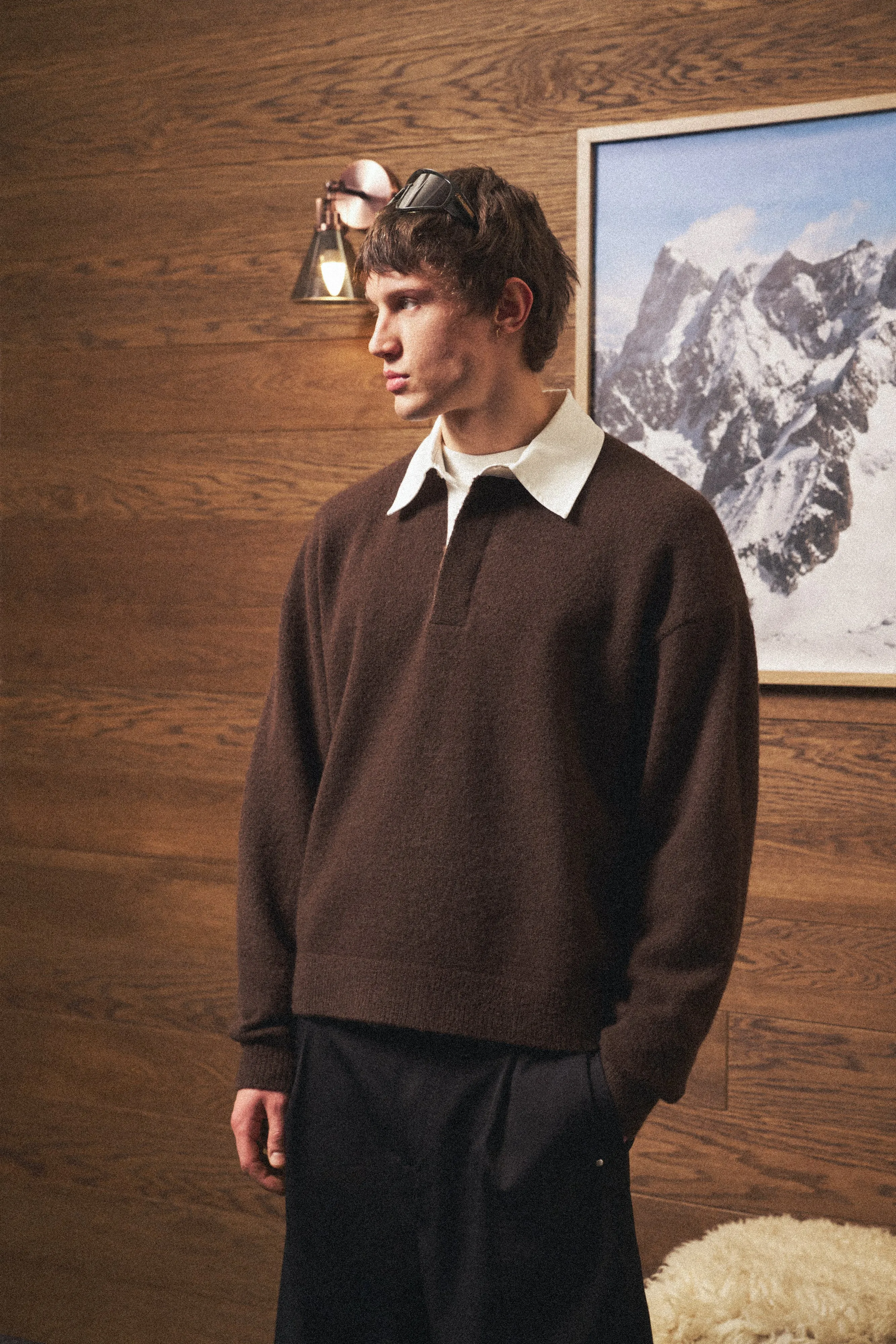 CONTRAST COLLAR KNIT CREW - BROWN sold by The Couture Club product image thumbnail 4