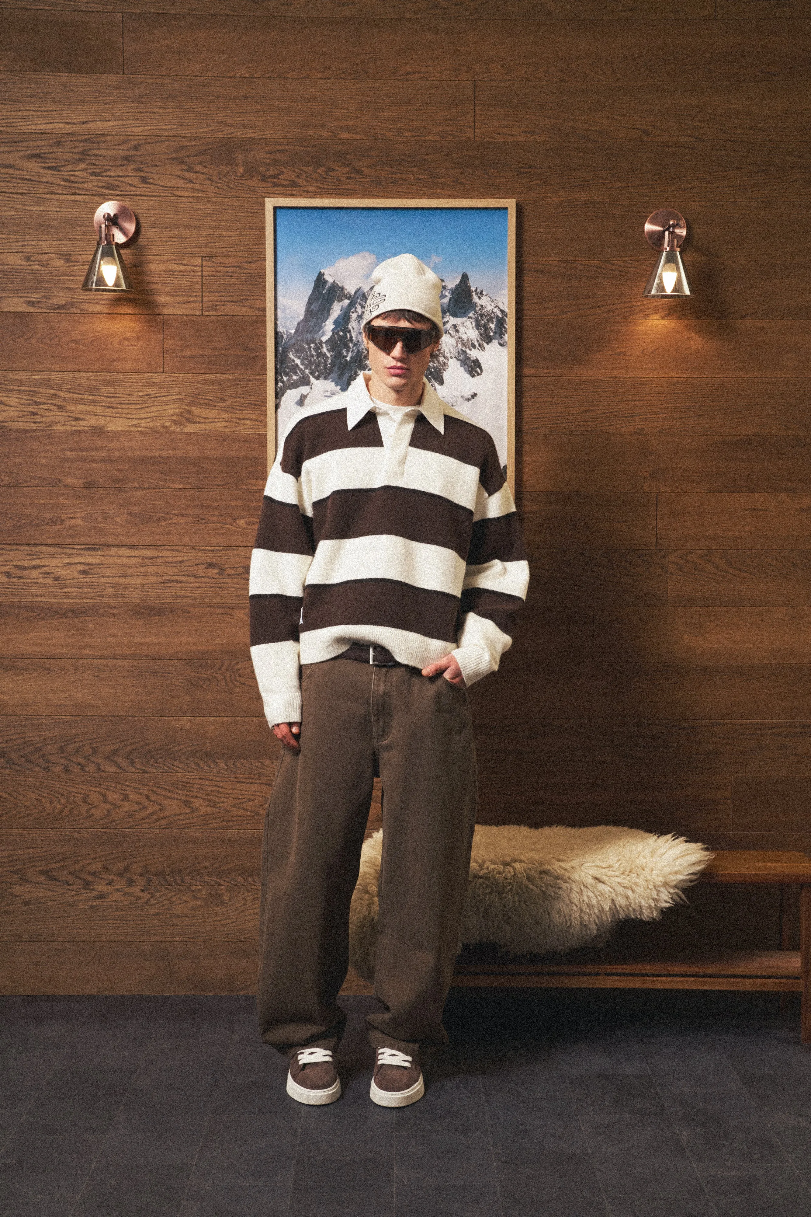 STRIPE CONTRAST COLLAR KNIT CREW - OFF WHITE sold by The Couture Club product image thumbnail 4