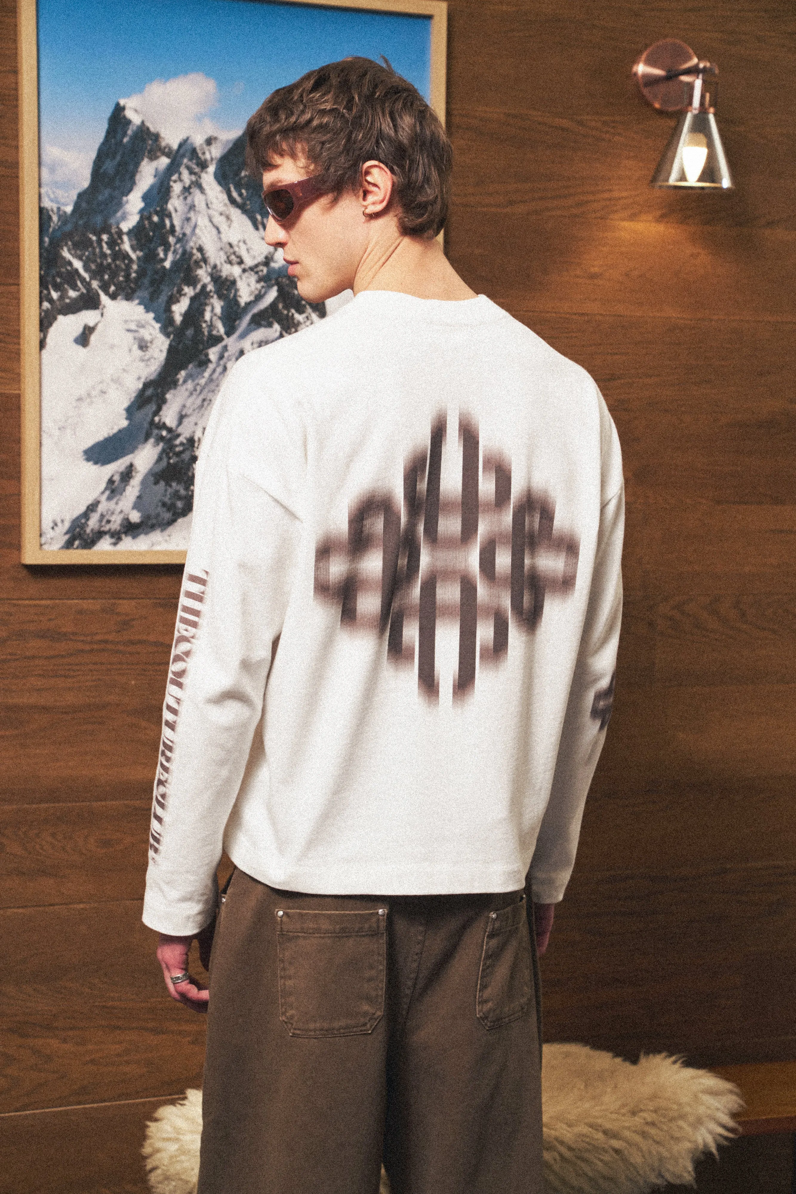 MOTION BLURRED LONG SLEEVE T-SHIRT - OFF WHITE sold by The Couture Club product image thumbnail 4