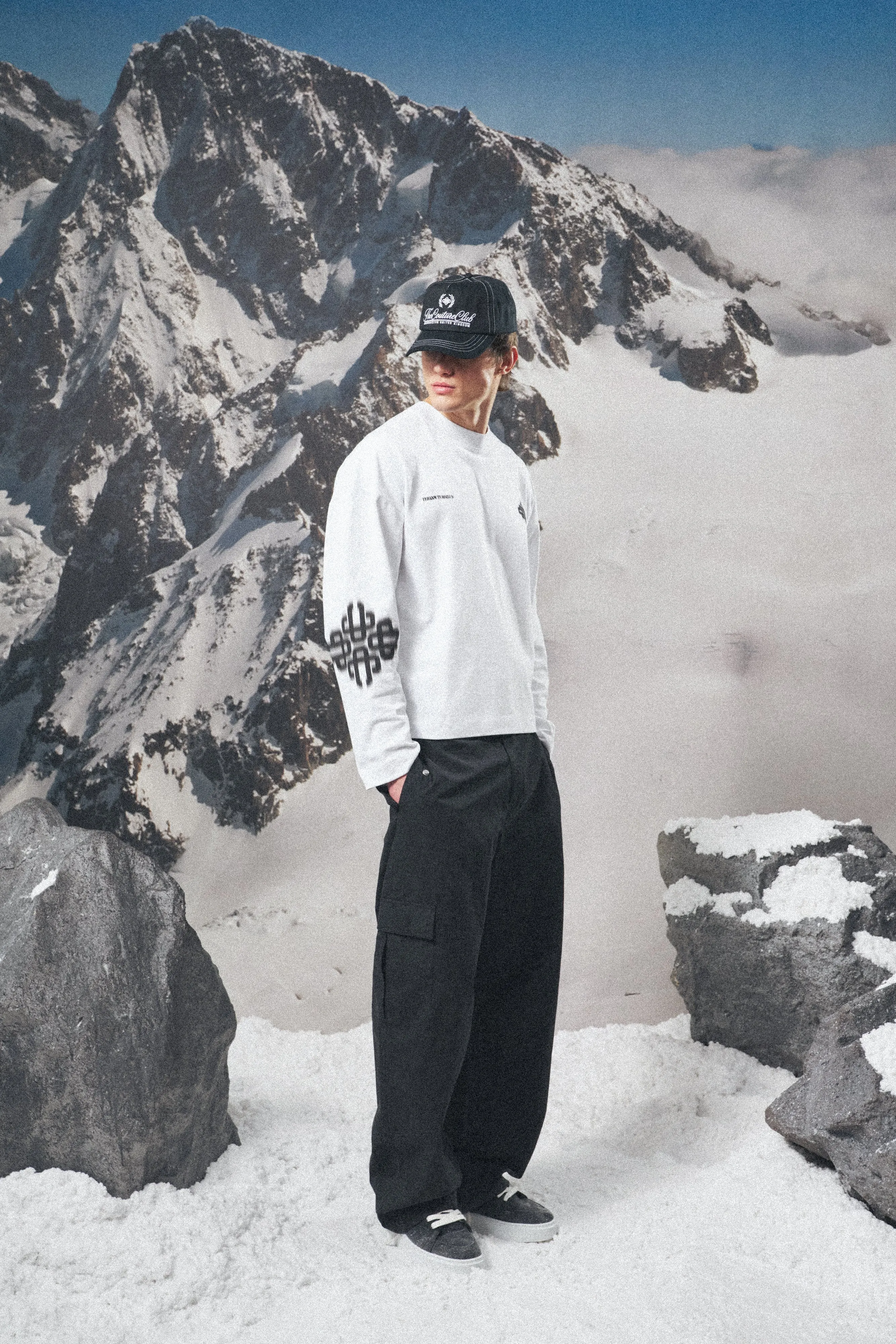 MOTION BLURRED LONG SLEEVE T-SHIRT - WHITE sold by The Couture Club product image thumbnail 4