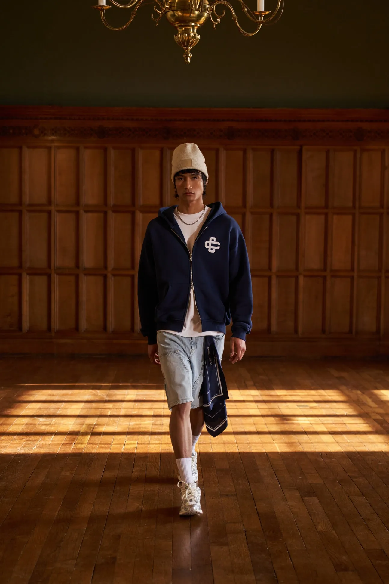 HEAVYWEIGHT EMBLEM APPLIQUE ZIP THROUGH HOODIE - NAVY sold by The Couture Club product image thumbnail 2