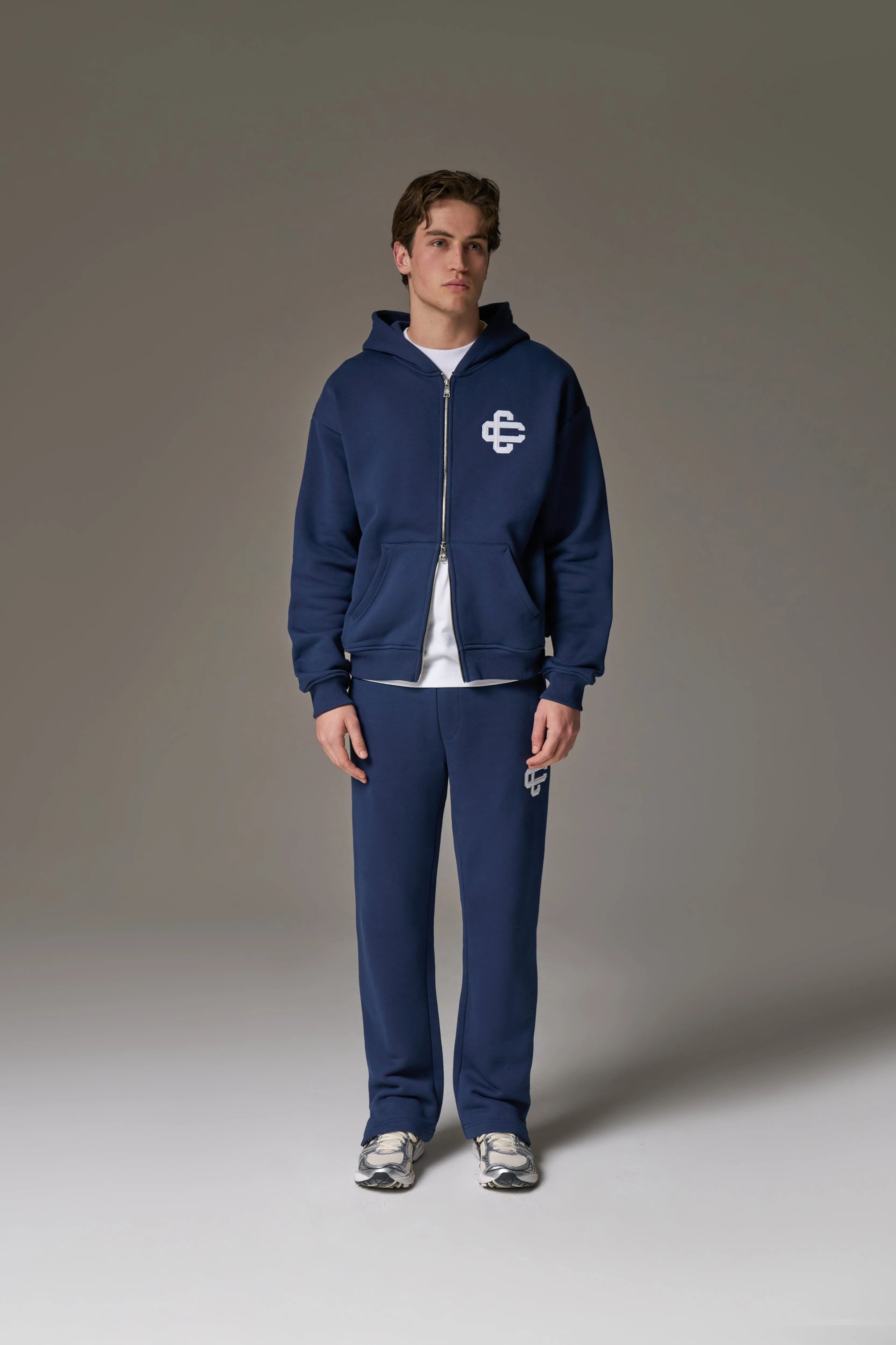HEAVYWEIGHT EMBLEM APPLIQUE ZIP THROUGH HOODIE - NAVY sold by The Couture Club product image thumbnail 5