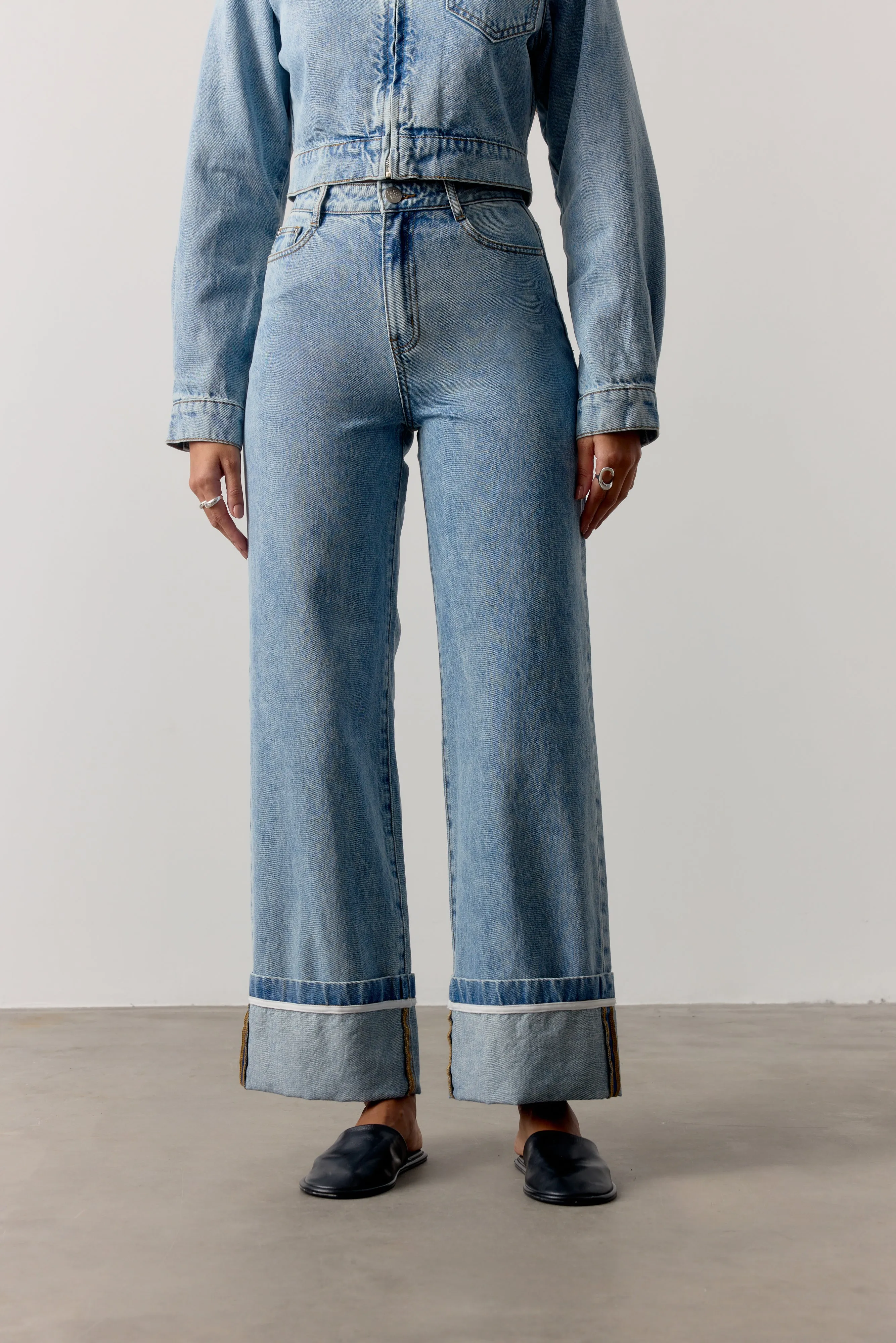 TURN UP HEM WIDE LEG JEANS - MID BLUE WASH sold by The Couture Club product image thumbnail 4